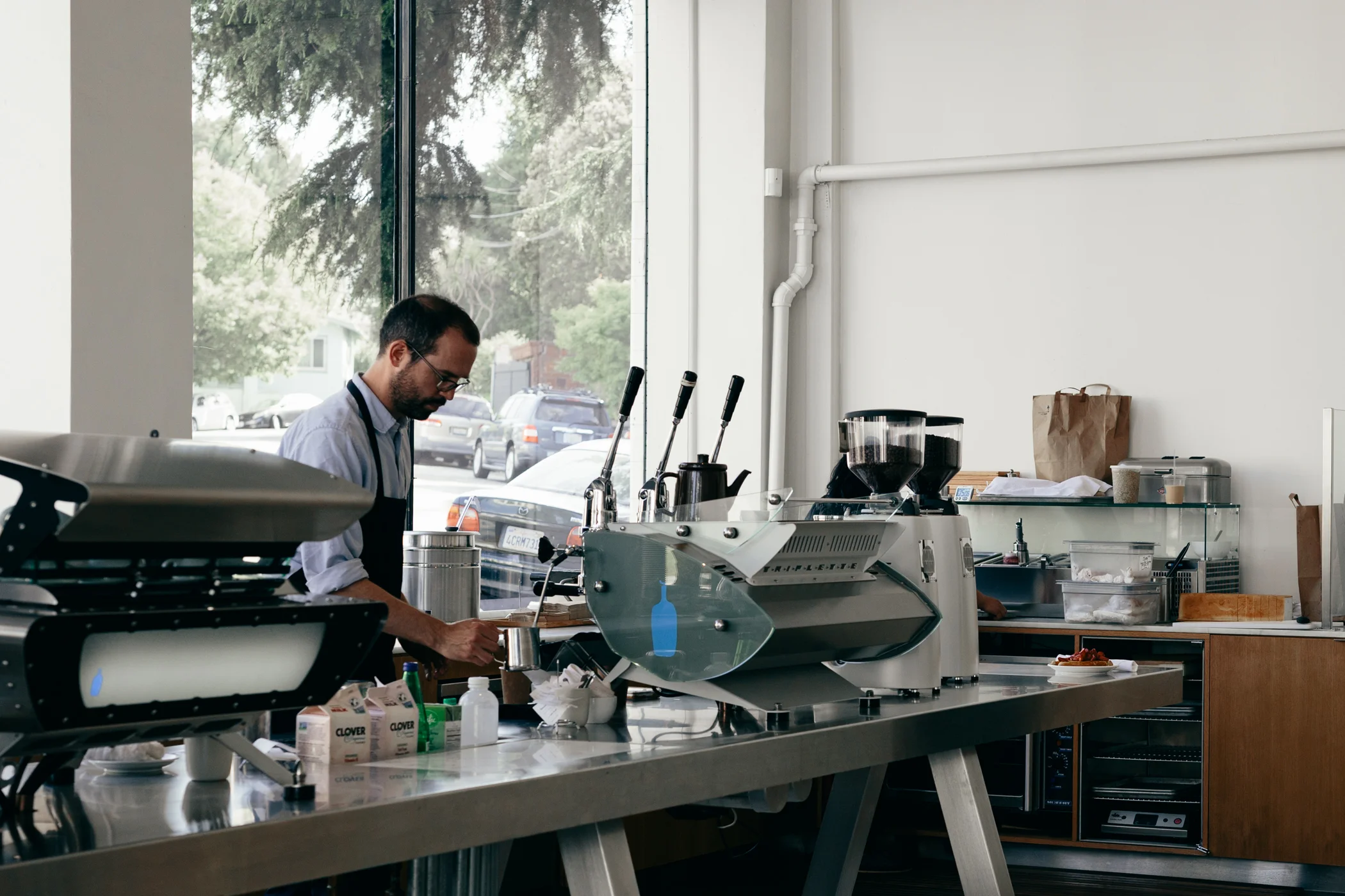 Greysuitcase Cafe Series: Blue Bottle Coffee, Oakland, California.