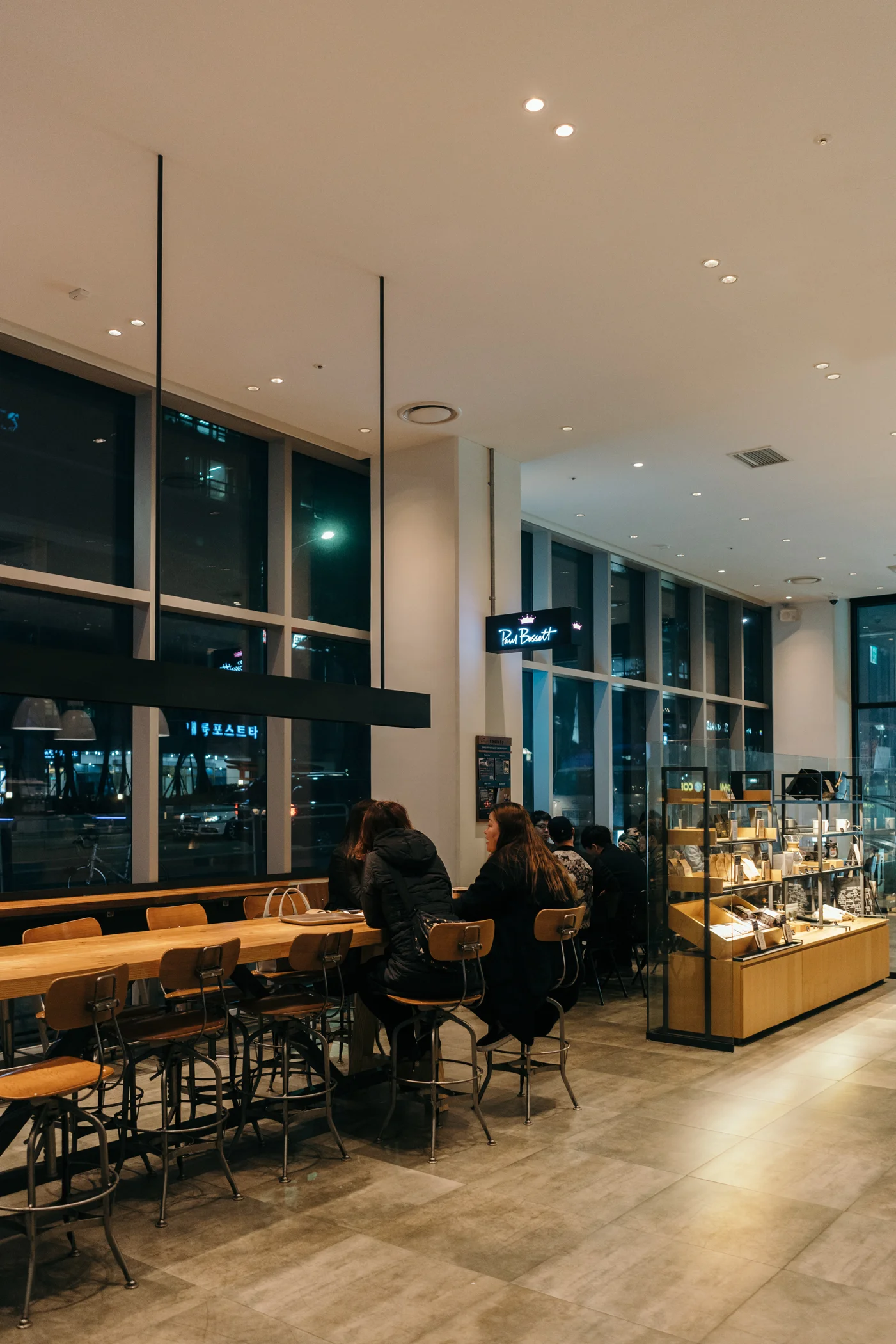 Seoul Cafe Series: Paul Bassett (폴 바셋), Seoul, South Korea.
