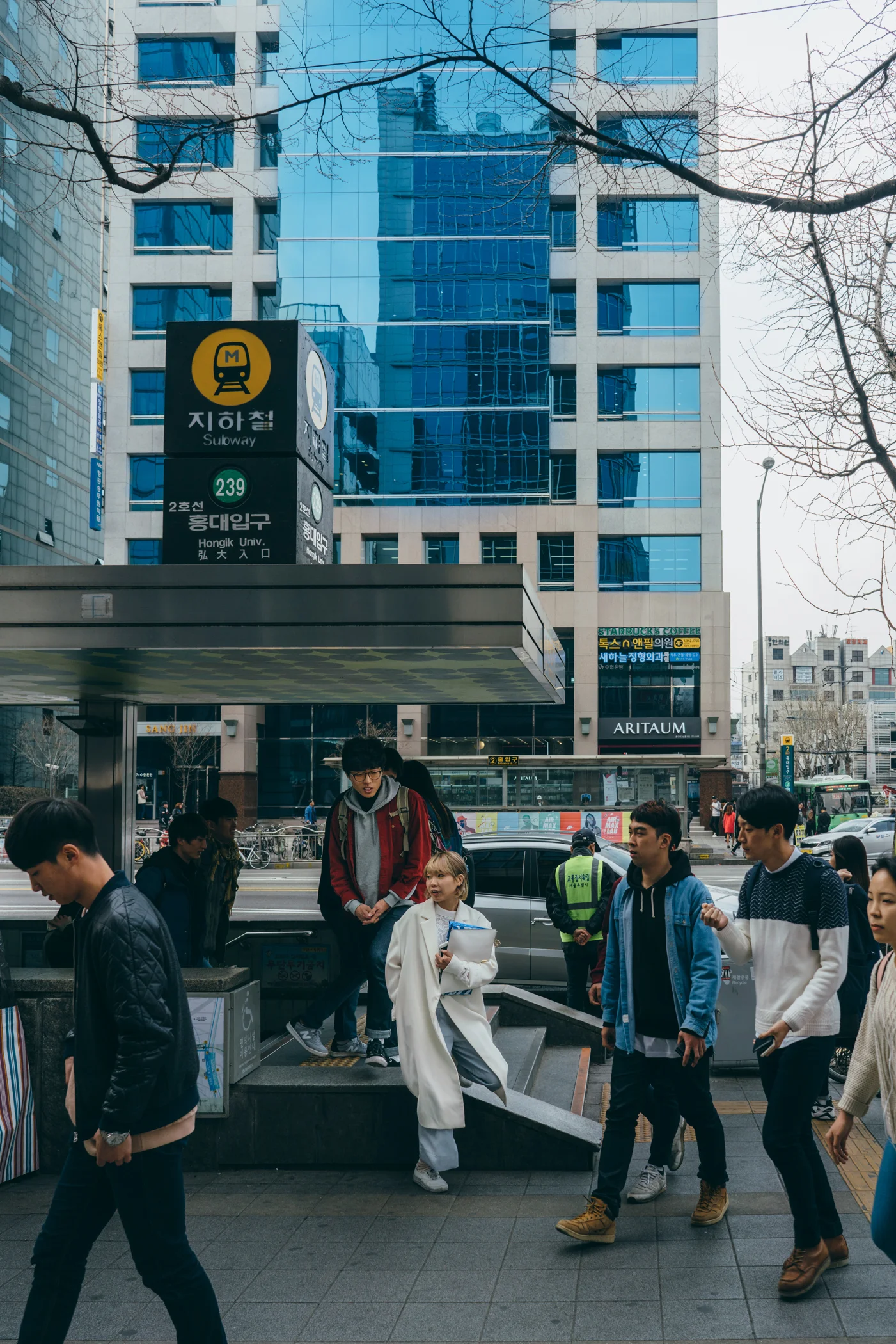 Greysuitcase in Seoul: Hongik University Station (홍대입구) Exit 8, Hongdae, South Korea.
