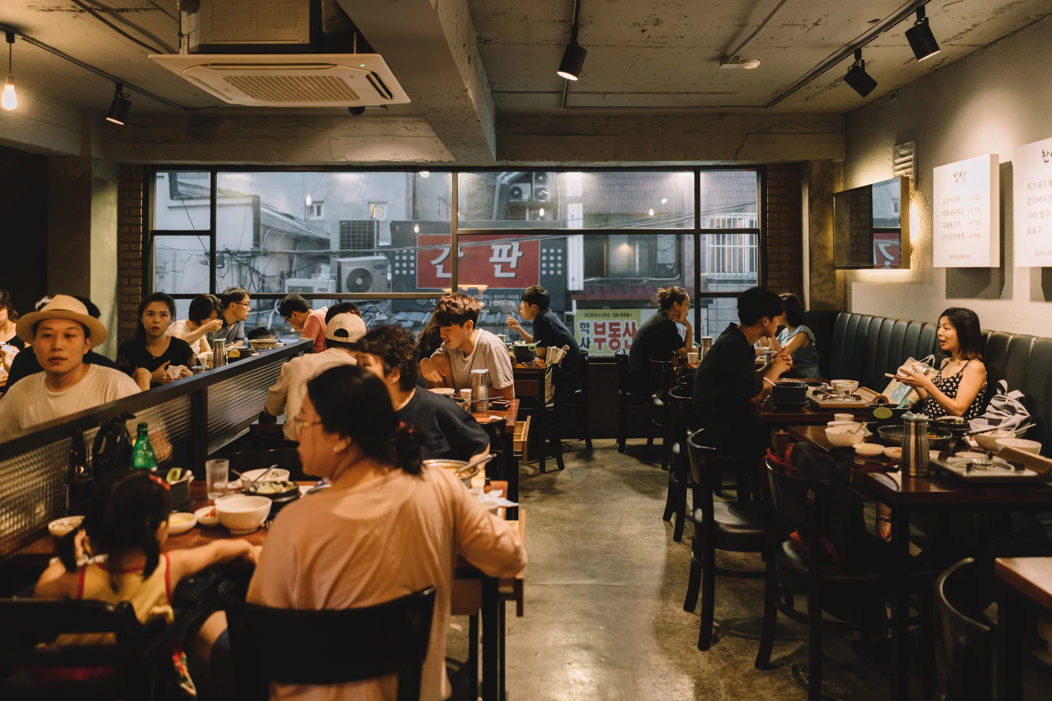 Greysuitcase Seoul Restaurant Series: Baobab (바오밥), Sinchon (신촌), Seoul, South Korea.