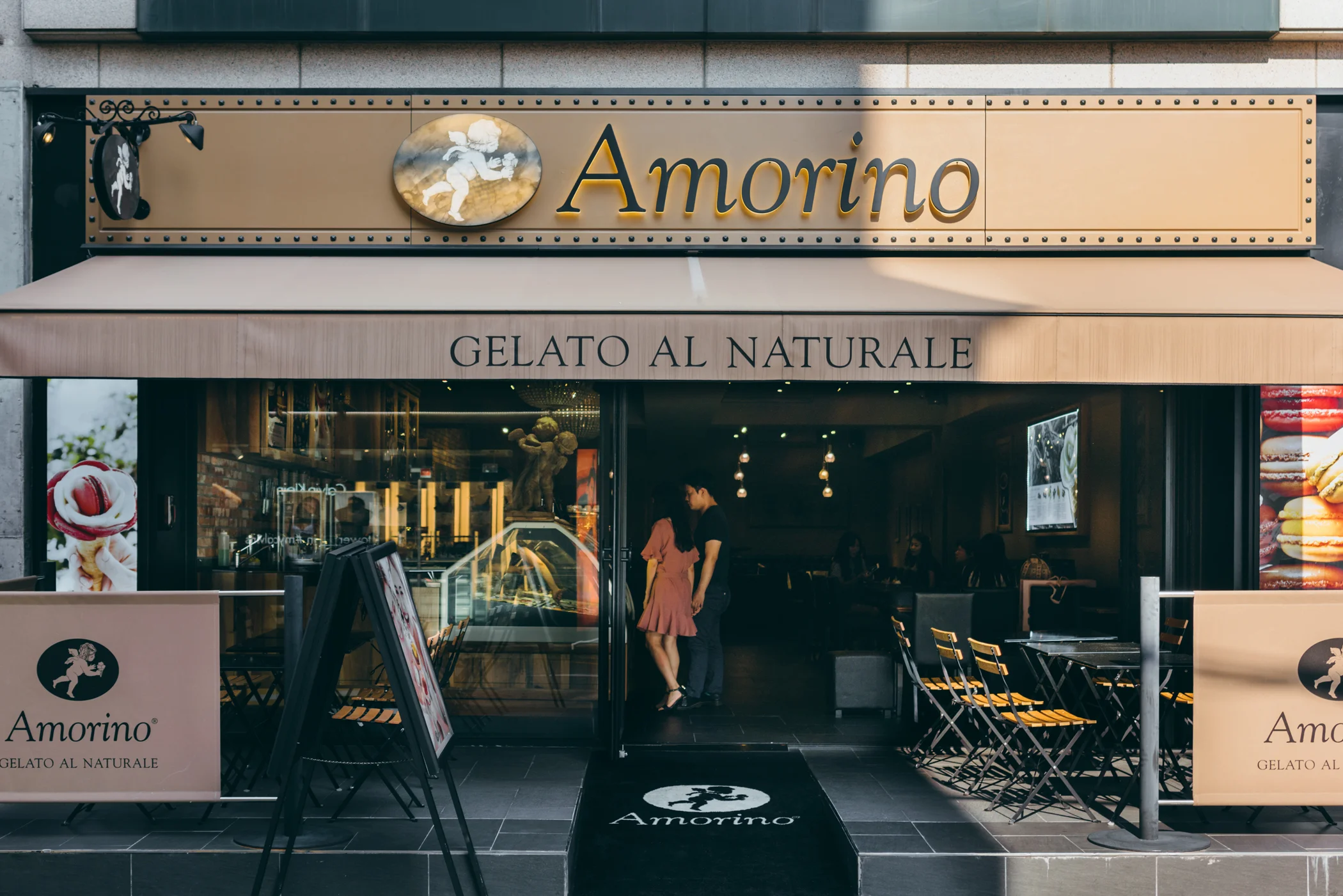 Greysuitcase Seoul Cafe Series: Amorino (아모리노), Garosu-gil (가로수길), Seoul, South Korea.