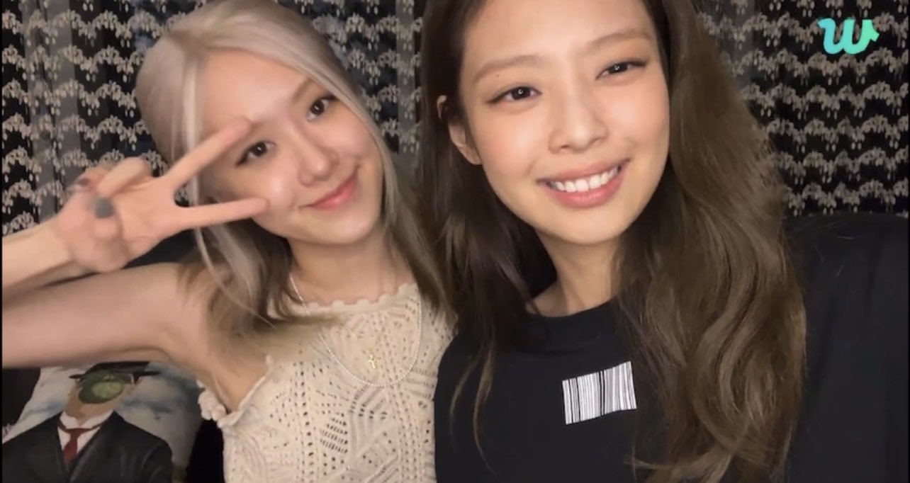 Chaennie Live on Weverse during Blackpink’s 6th Anniversary.