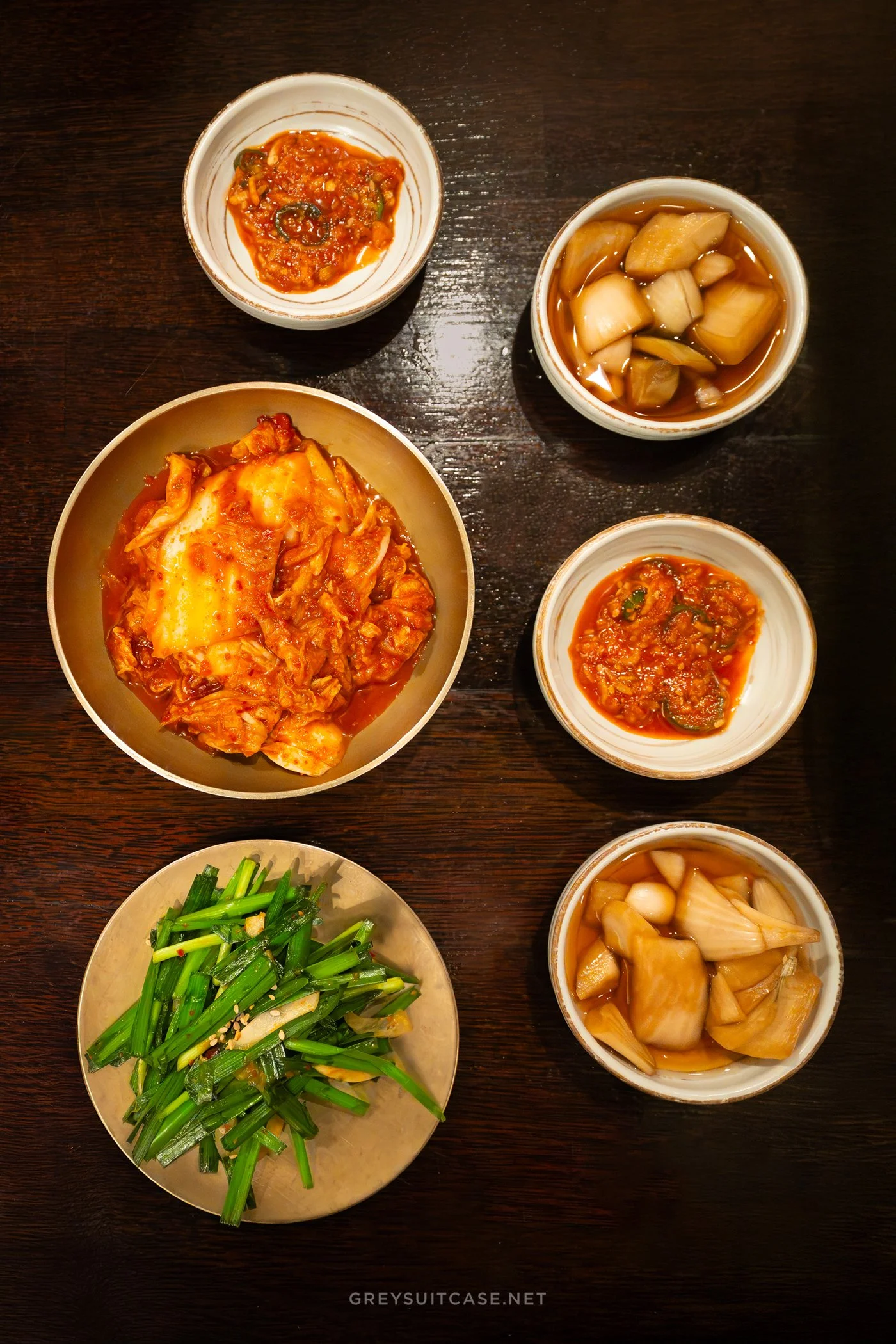 Greysuitcase Seoul Restaurant Series: Sinsajeon (신사전), Garosu-gil (가로수길), Sinsa-dong (신사동), Gangnam (강남), Seoul, South Korea.