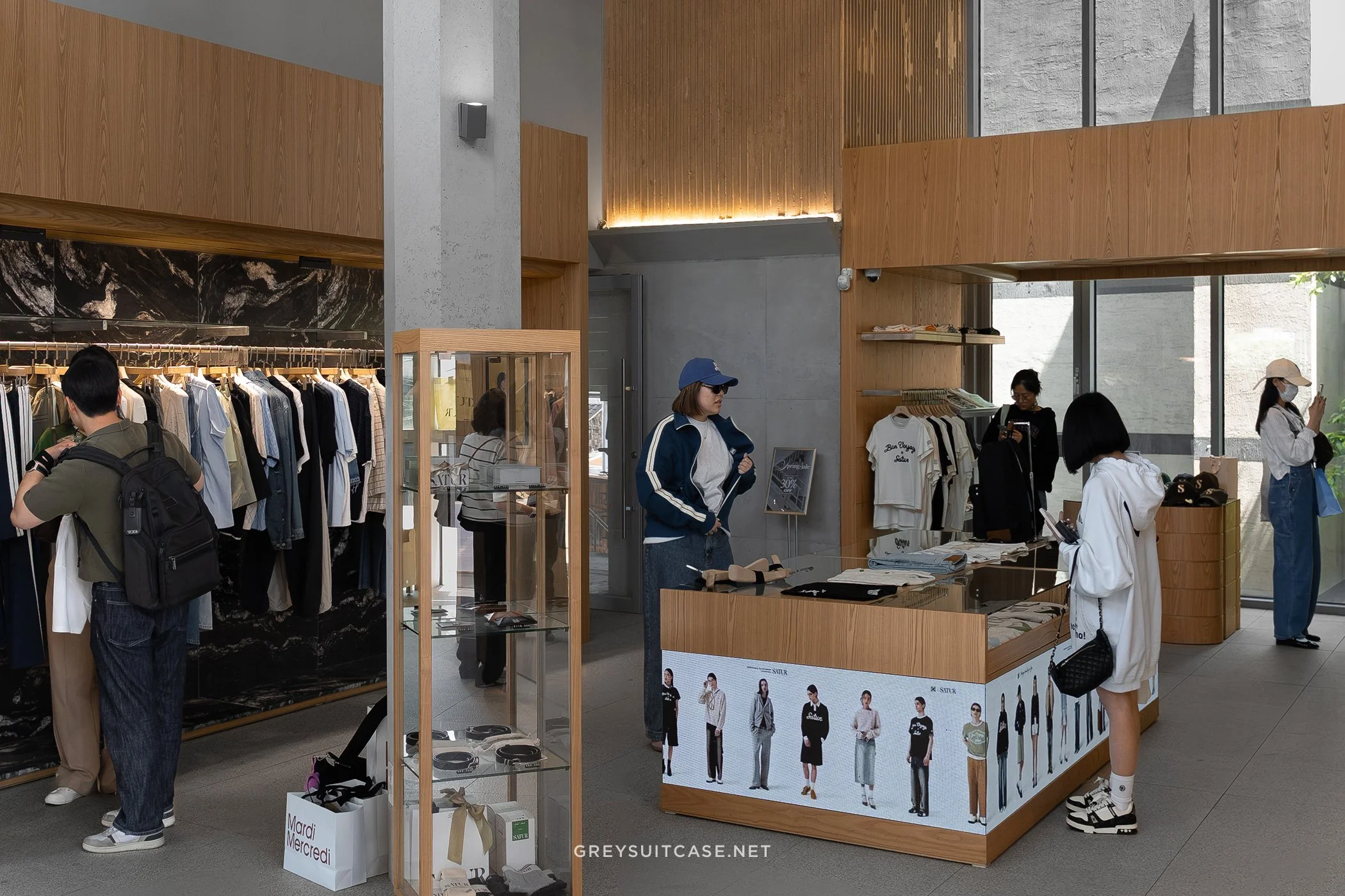 Greysuitcase Seoul Shop Series: Satur Hannam (더 세터 한남), Hannam-dong (한남동), Yongsan-gu (용산구), Seoul, South Korea.