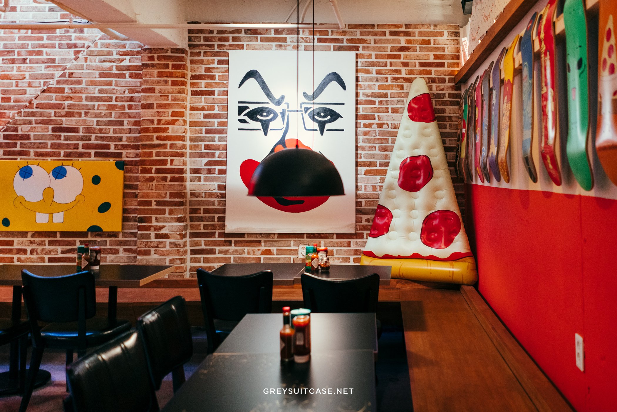 Greysuitcase Seoul Restaurant Series: Pizza Express (피자익스프레스), Garosugil (가로수길), Seoul, South Korea.