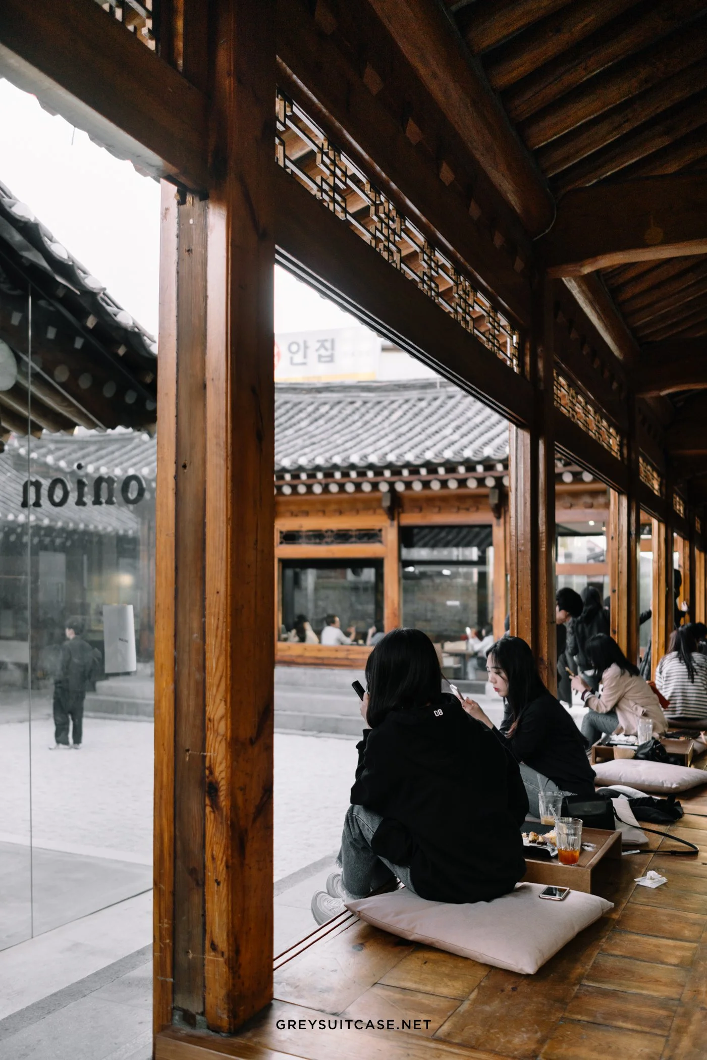 Seoul Cafe Cafe Onion Anguk • 어니언 안국 — Greysuitcase