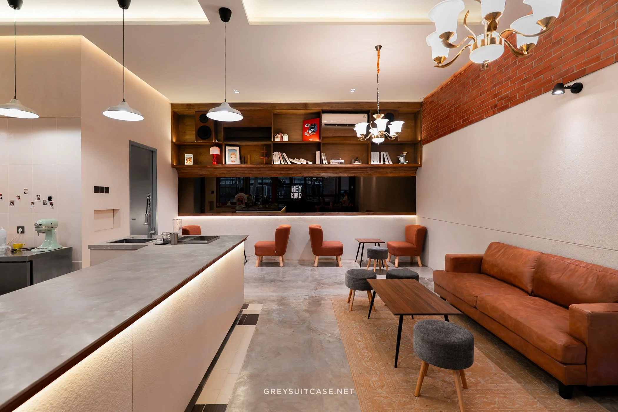 Greysuitcase Jakarta Cafe Series: Hey Kuro Green Garden Residence, Kembangan, West Jakarta, Indonesia.