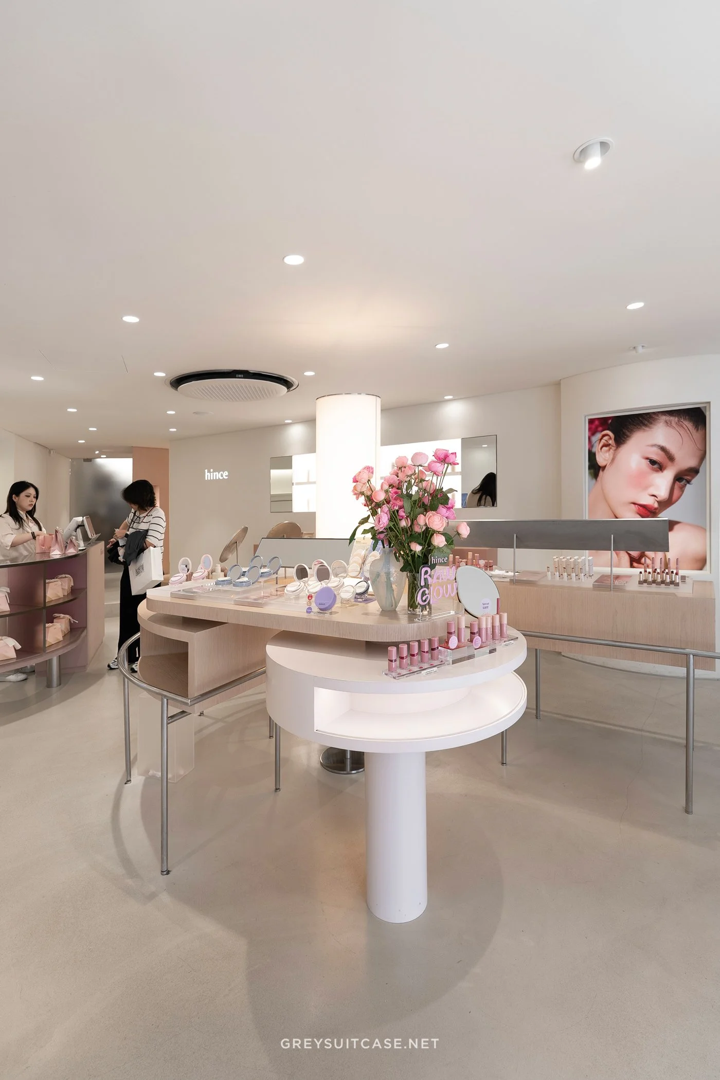 Greysuitcase Seoul Shop Series: Hince Hannam (힌스 한남), Hannam-dong (한남동), Yongsan-gu (용산구), Seoul, South Korea.