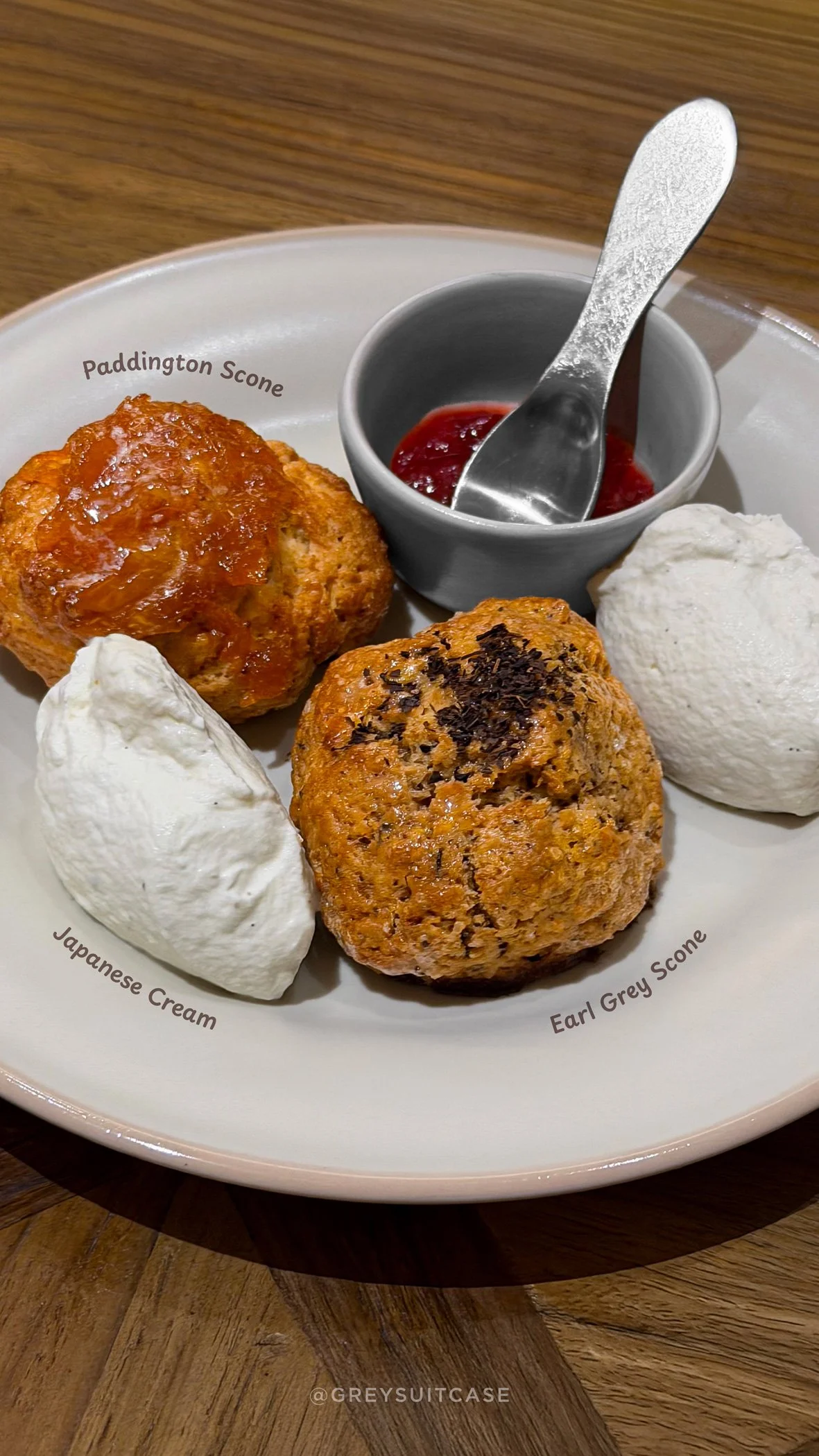 Greysuitcase F&B Finds: Hoka Cafe, Golf Island PIK, Pantai Indah Kapuk, North Jakarta, Indonesia.