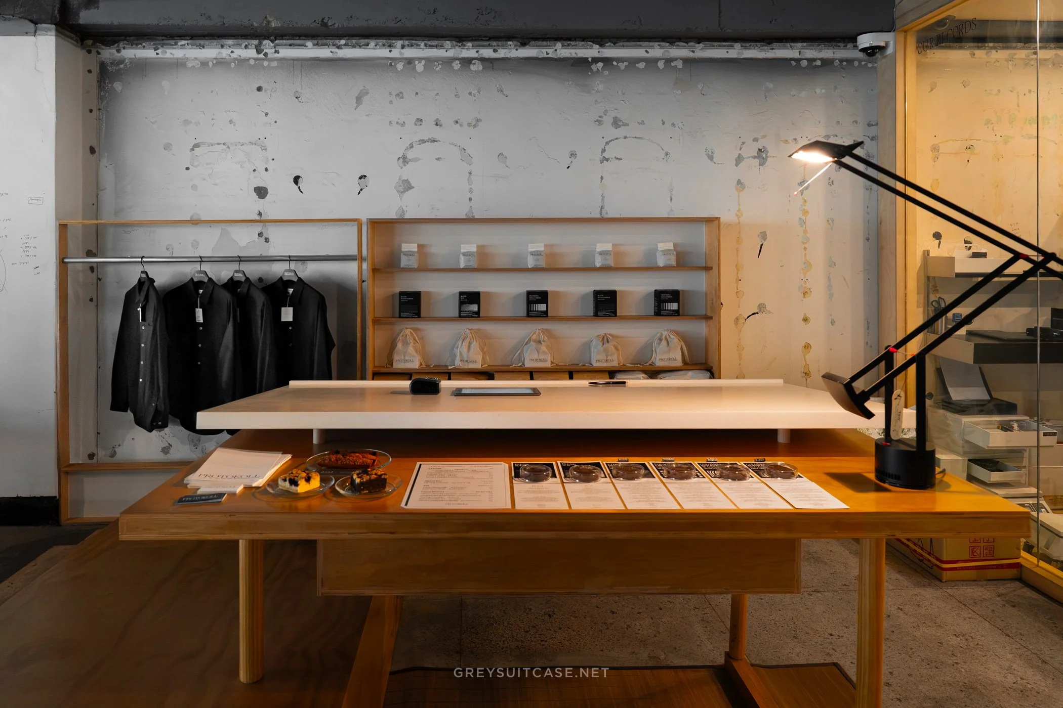Greysuitcase Seoul Cafe Series: Protokoll Yeonhui (프로토콜 연희점), Yeonhui-dong (연희동), Seoul, South Korea.