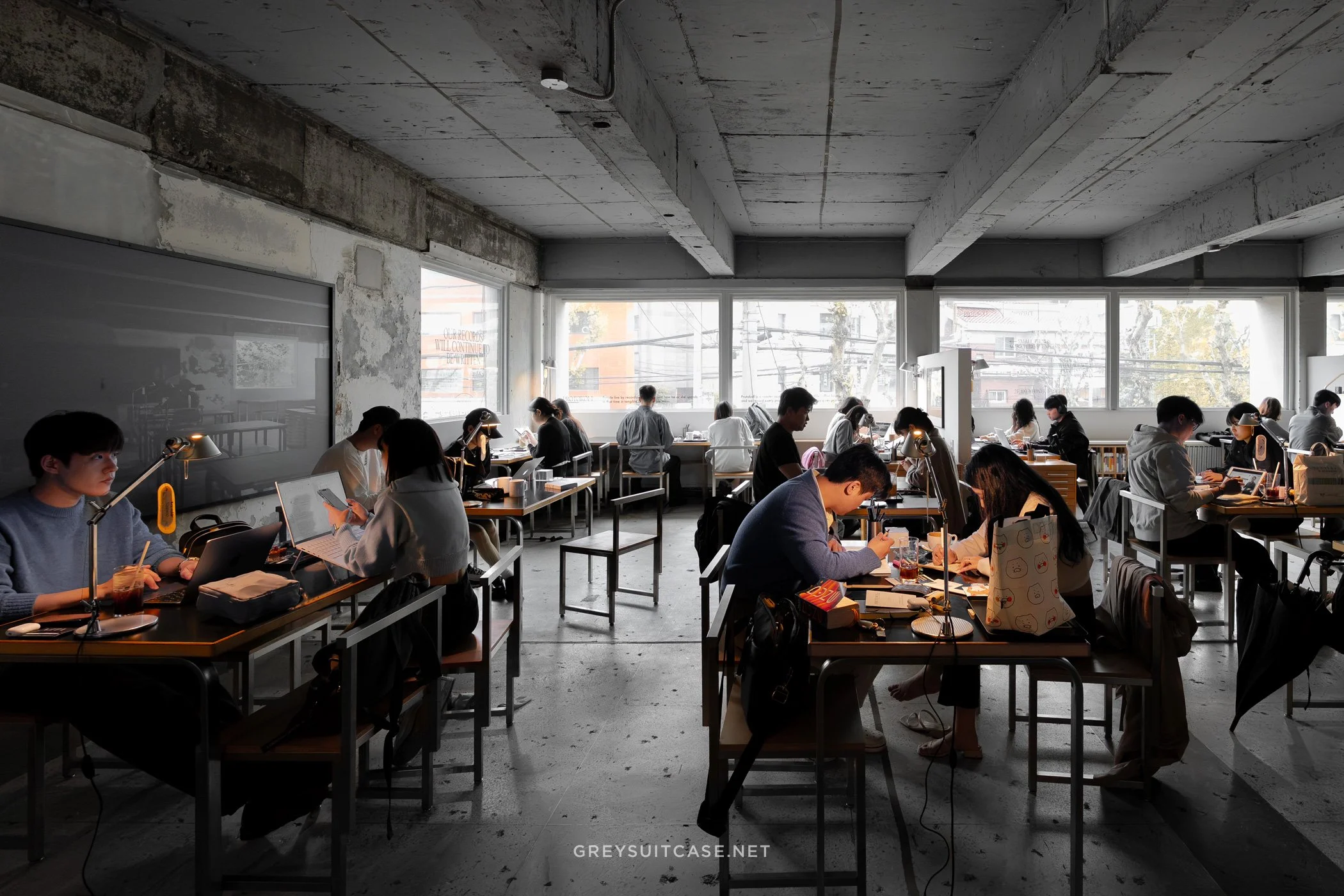 Greysuitcase Seoul Cafe Series: Protokoll Yeonhui (프로토콜 연희점), Yeonhui-dong (연희동), Seoul, South Korea.