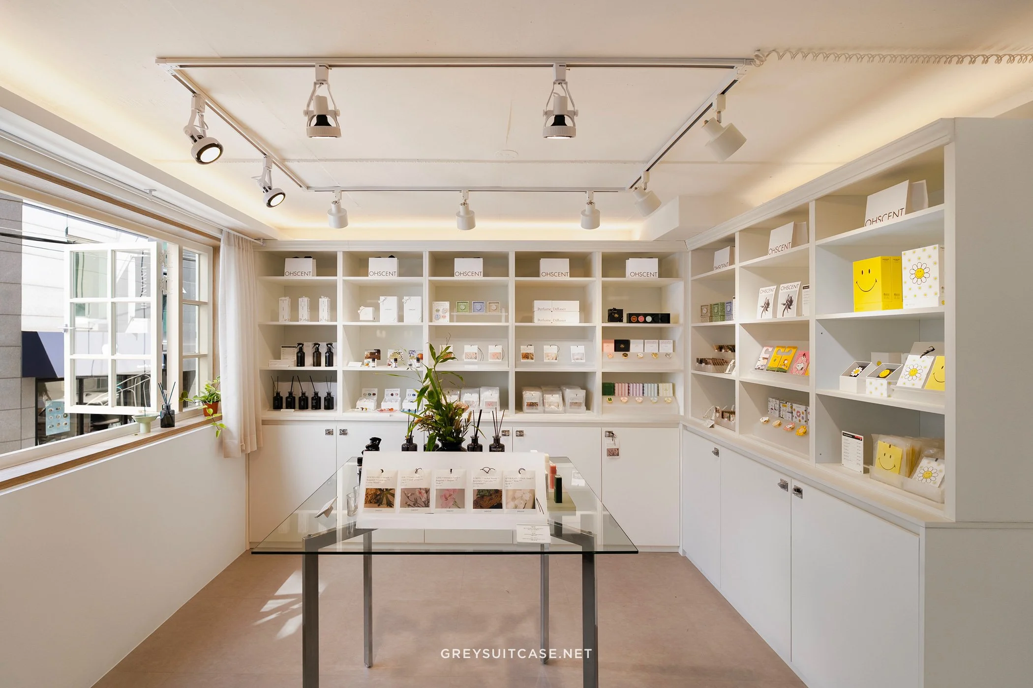 Greysuitcase Seoul Shop Series: OHSCENT Hannam (오센트 한남스토어), Hannam-dong (한남동), Yongsan-gu (용산구), Seoul, South Korea.