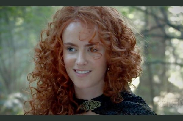 Amy Manson : Fiona
