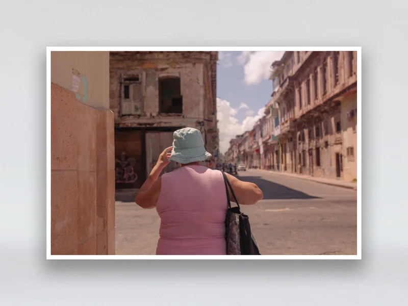 street_walk_the_virtue©.jpg