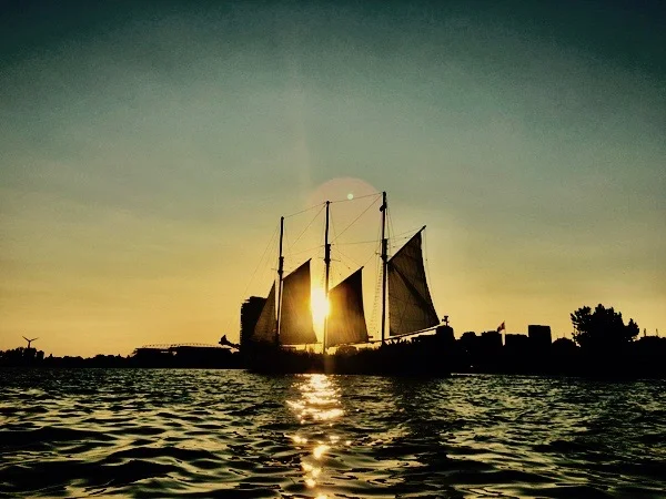 This is not a ferry. This is a pirate ship. 