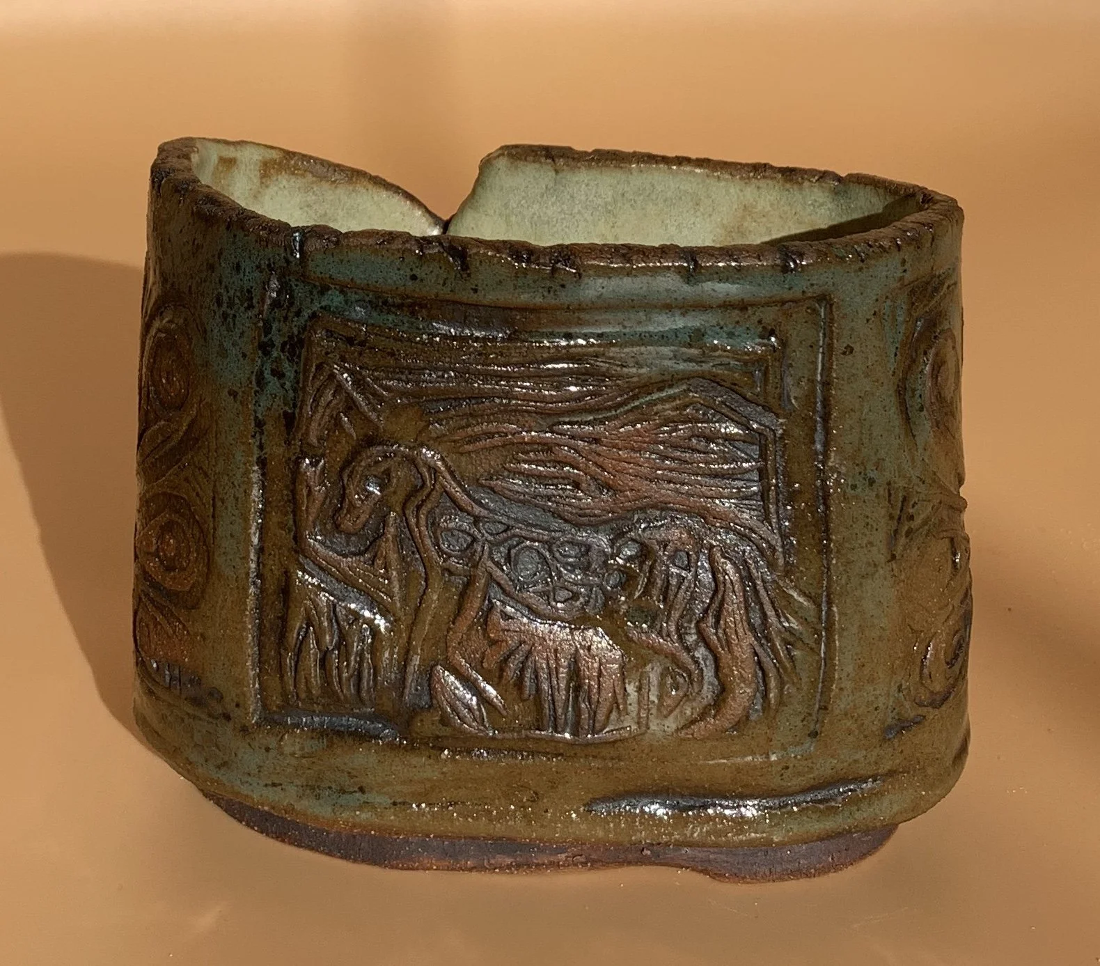 #10 Medium Pot Back 3.5 inch.jpeg