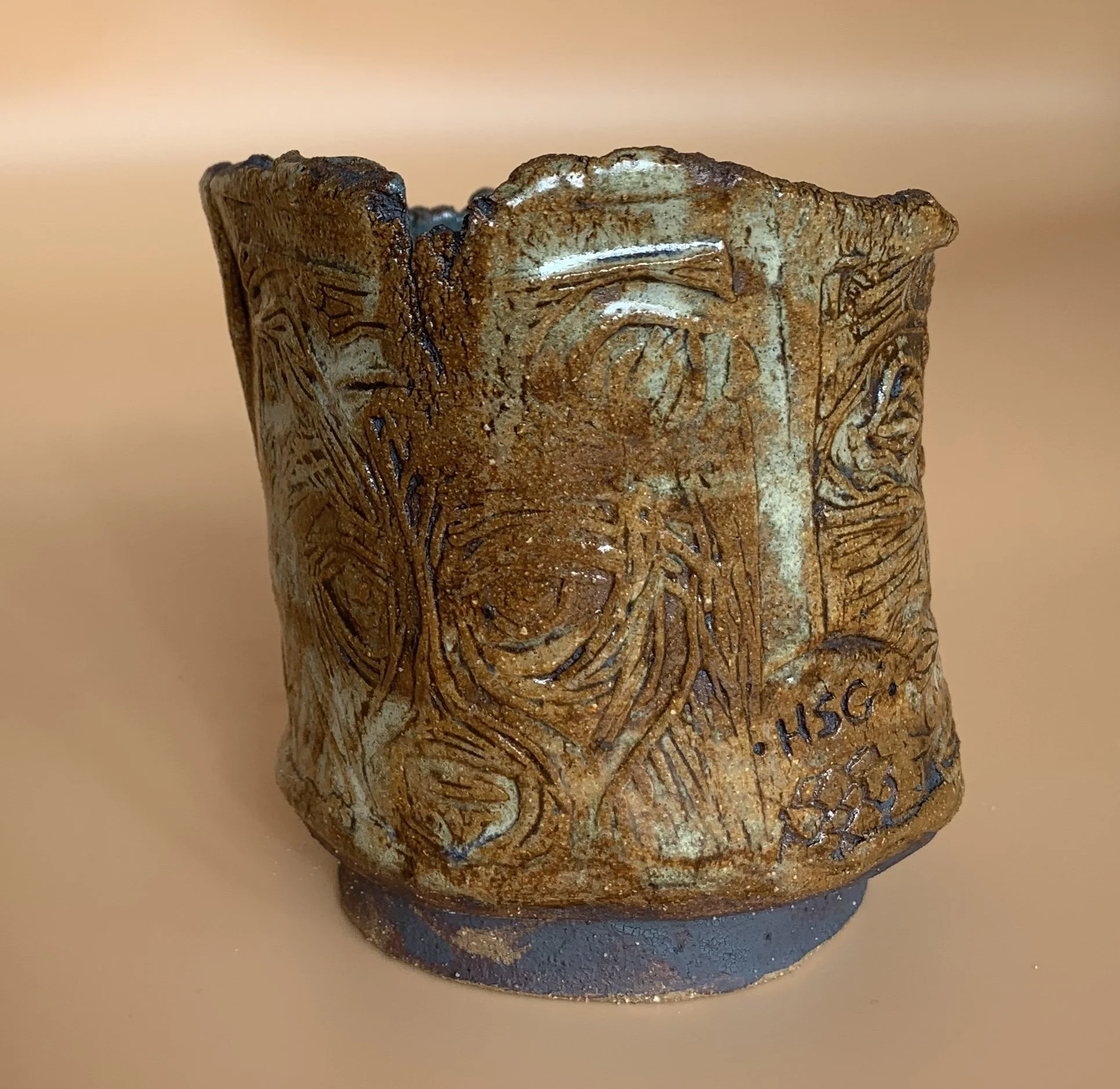 #13 Small Pot Back 3.5 inch.jpeg