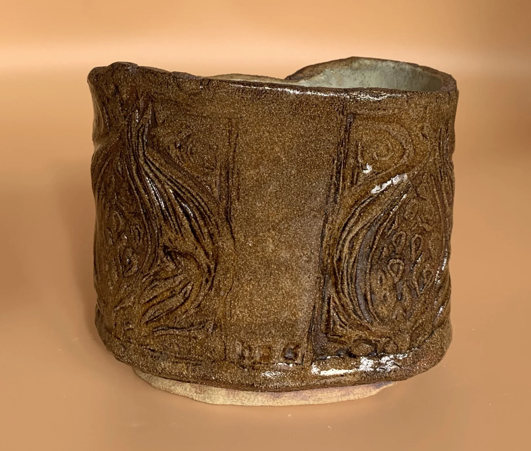 #20 Large Pot Back 4.5 inch.jpeg