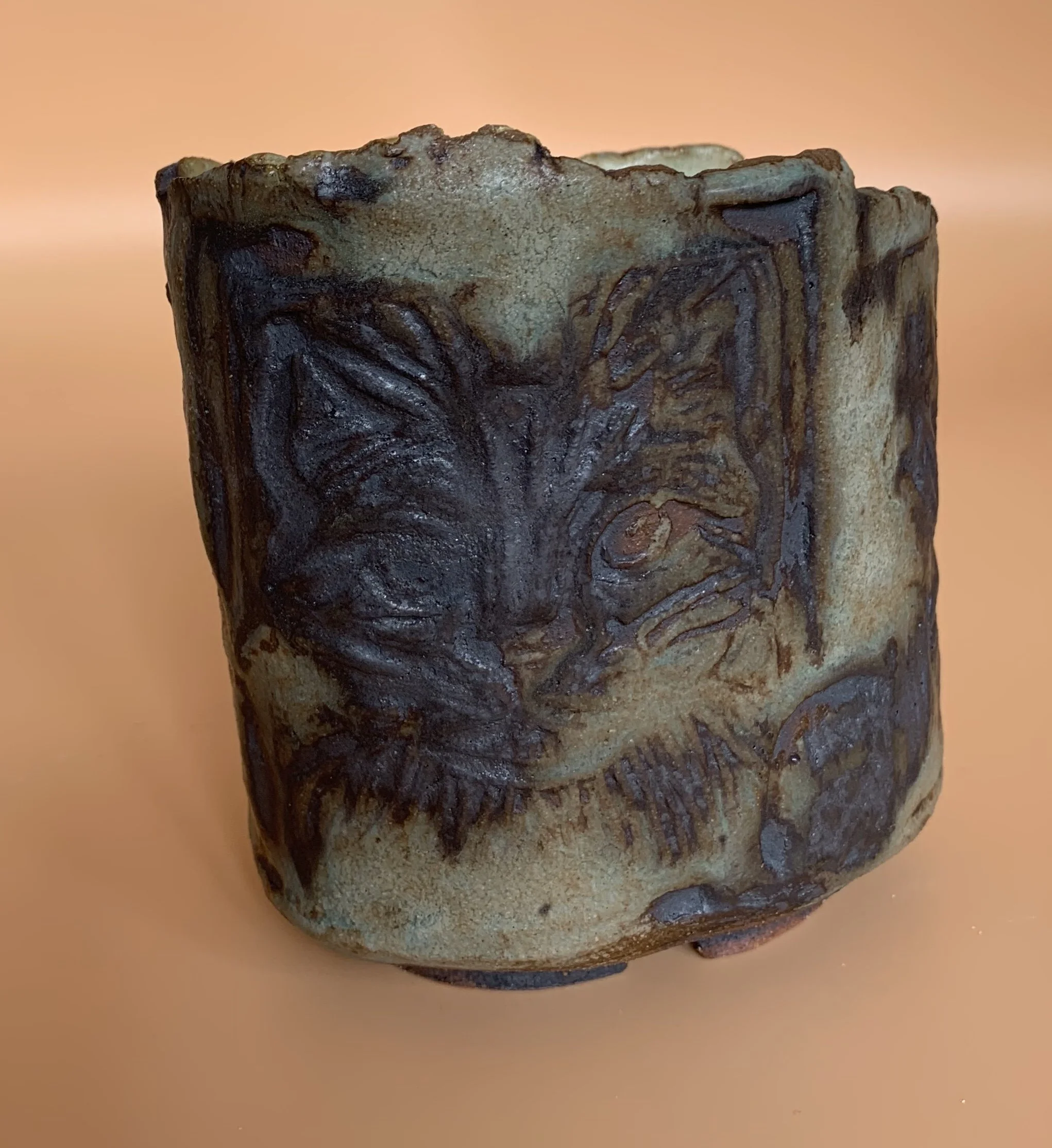 #15 Medium Pot Back1 4.5 inch.jpeg