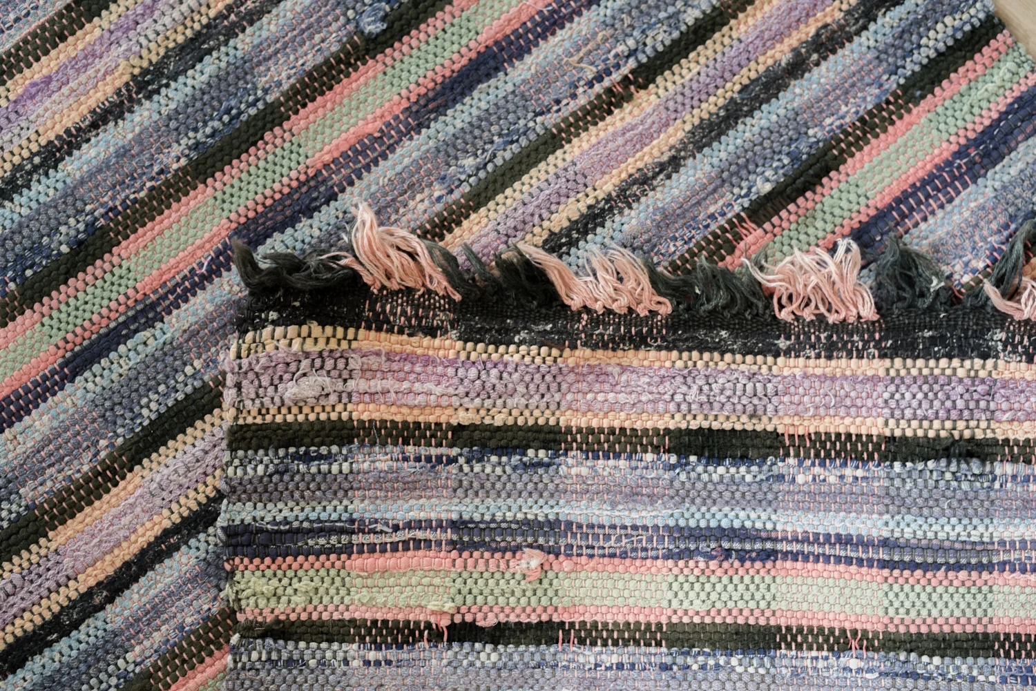 Sunnerbo 1 swedish rug 0_4.jpg