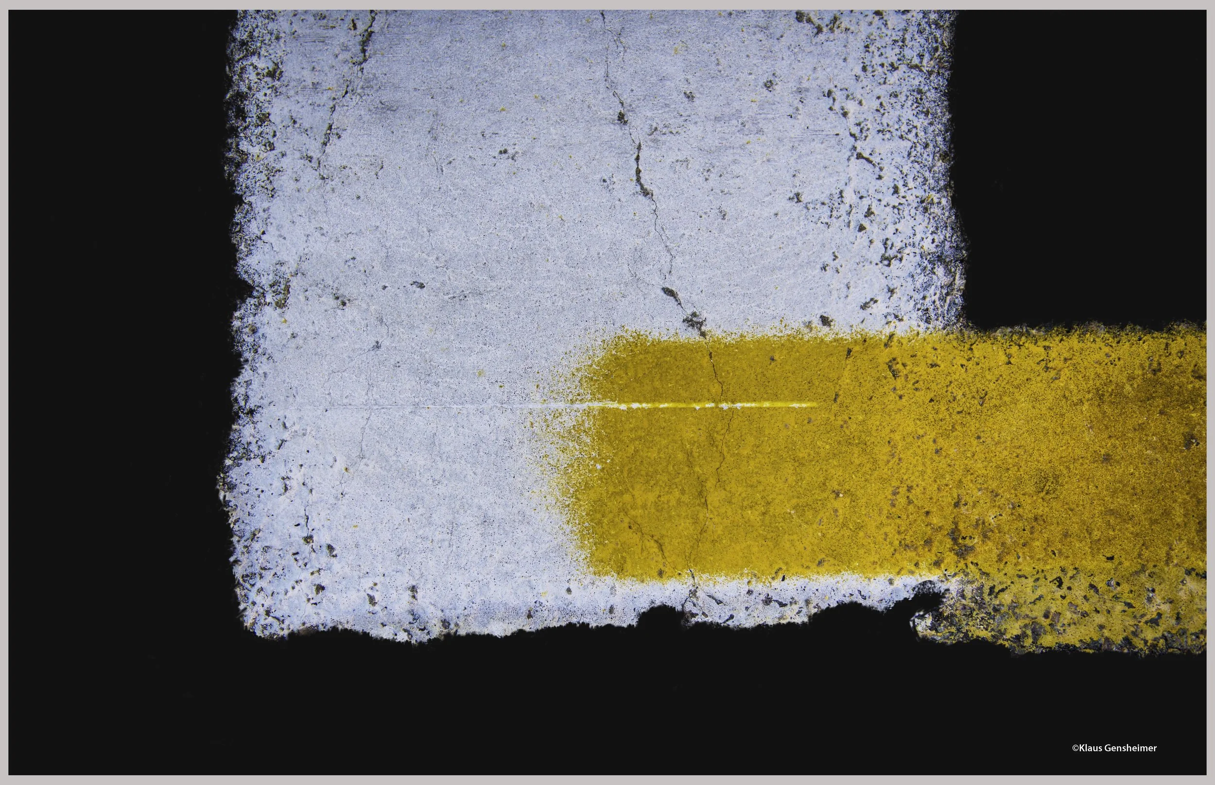 WhitenYellowBor2.jpg