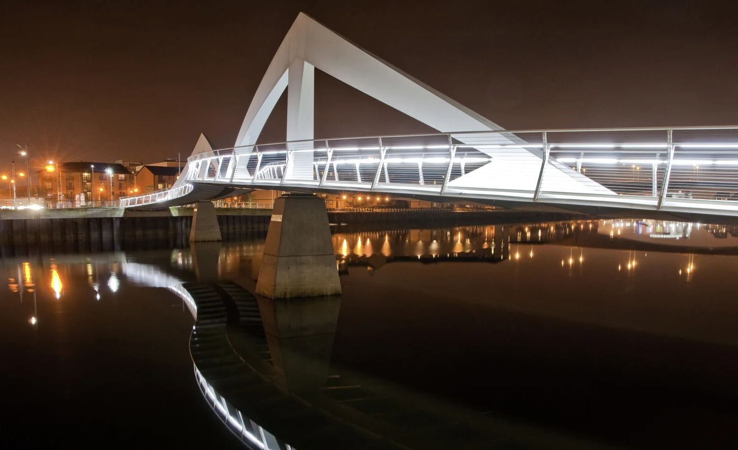 Tradestone+bridge+-+Ed+O'Keeffe+(2)_cropped.jpg