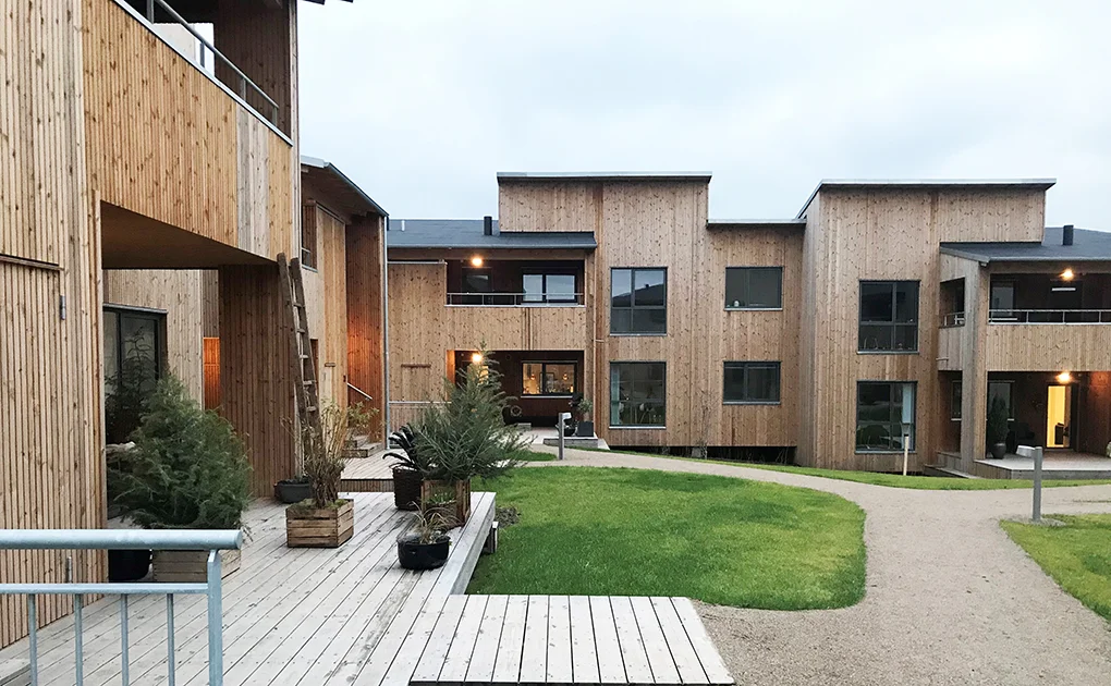 Fremtidens Bæredygtige Almene Boliger/ FBAB - prisvindende familieboliger, designet med stort fokus på social bæredygtighed.