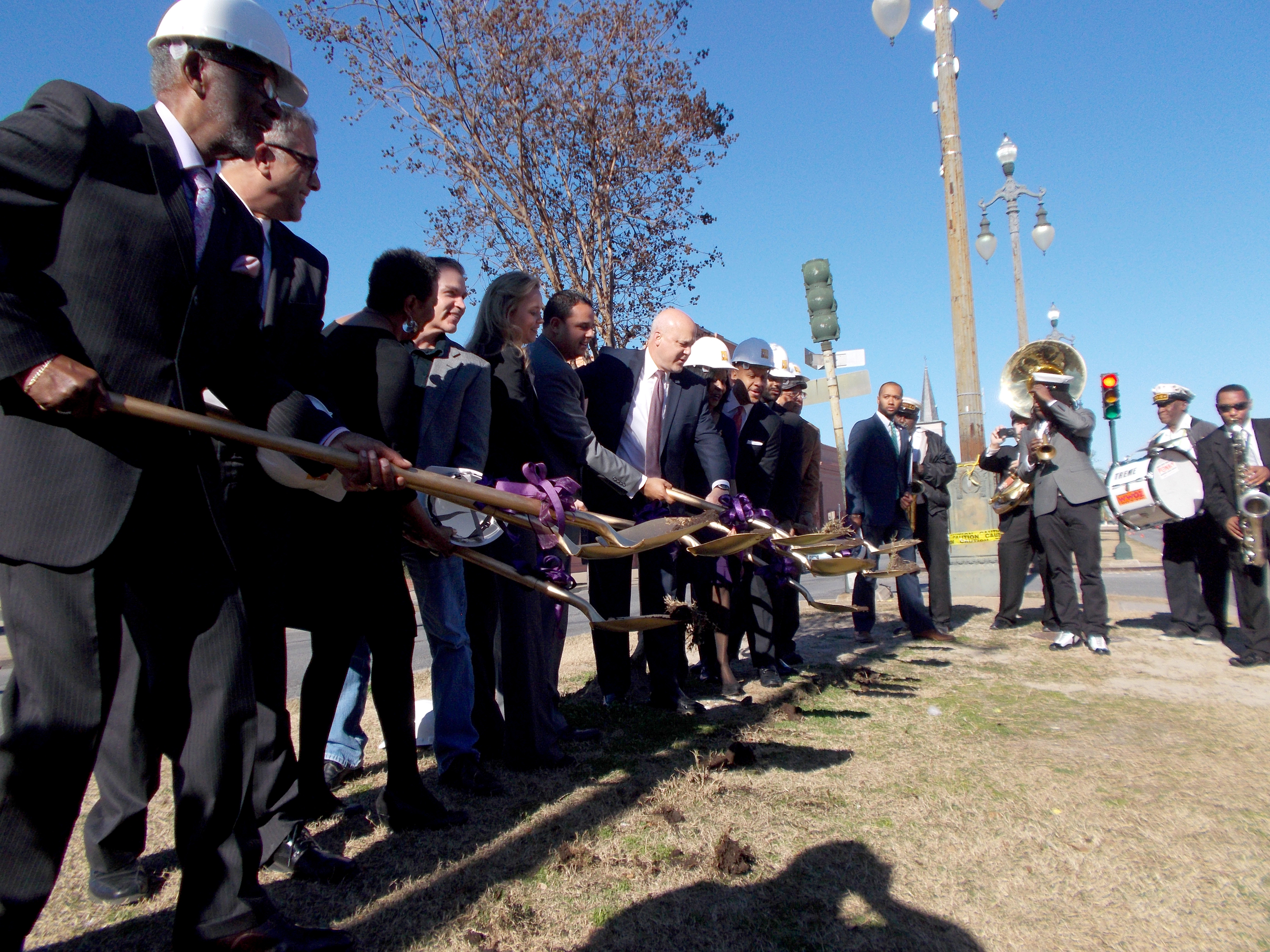  Local City and State officials break ground in a ceremony Wednesday, January 28, 2015, to commemorate the beginning of construction on the Rampart Streetcar Line.&nbsp; 