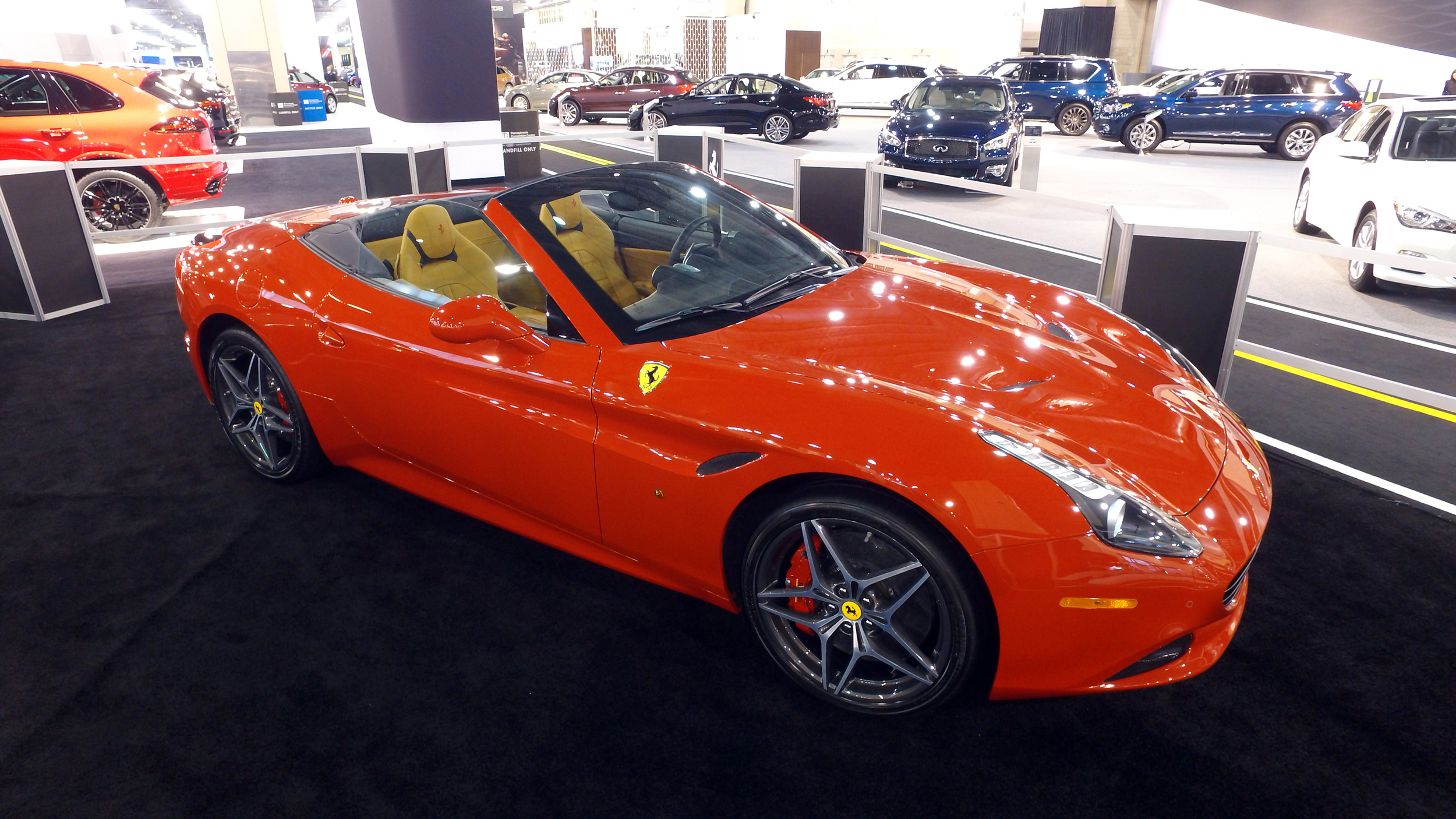 1 Ferrari California T.jpg