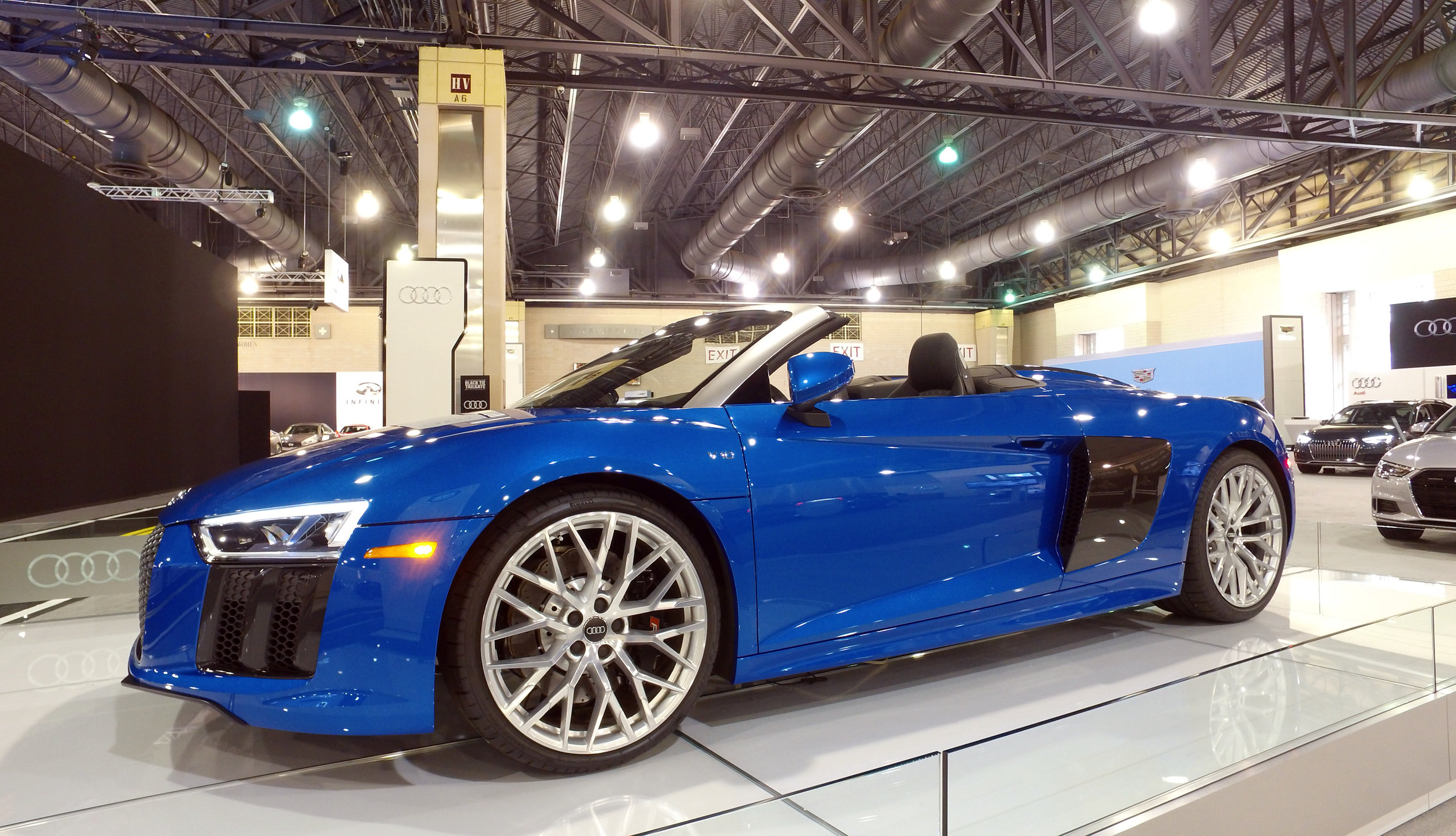 1 Audi R8 Spyder.jpg