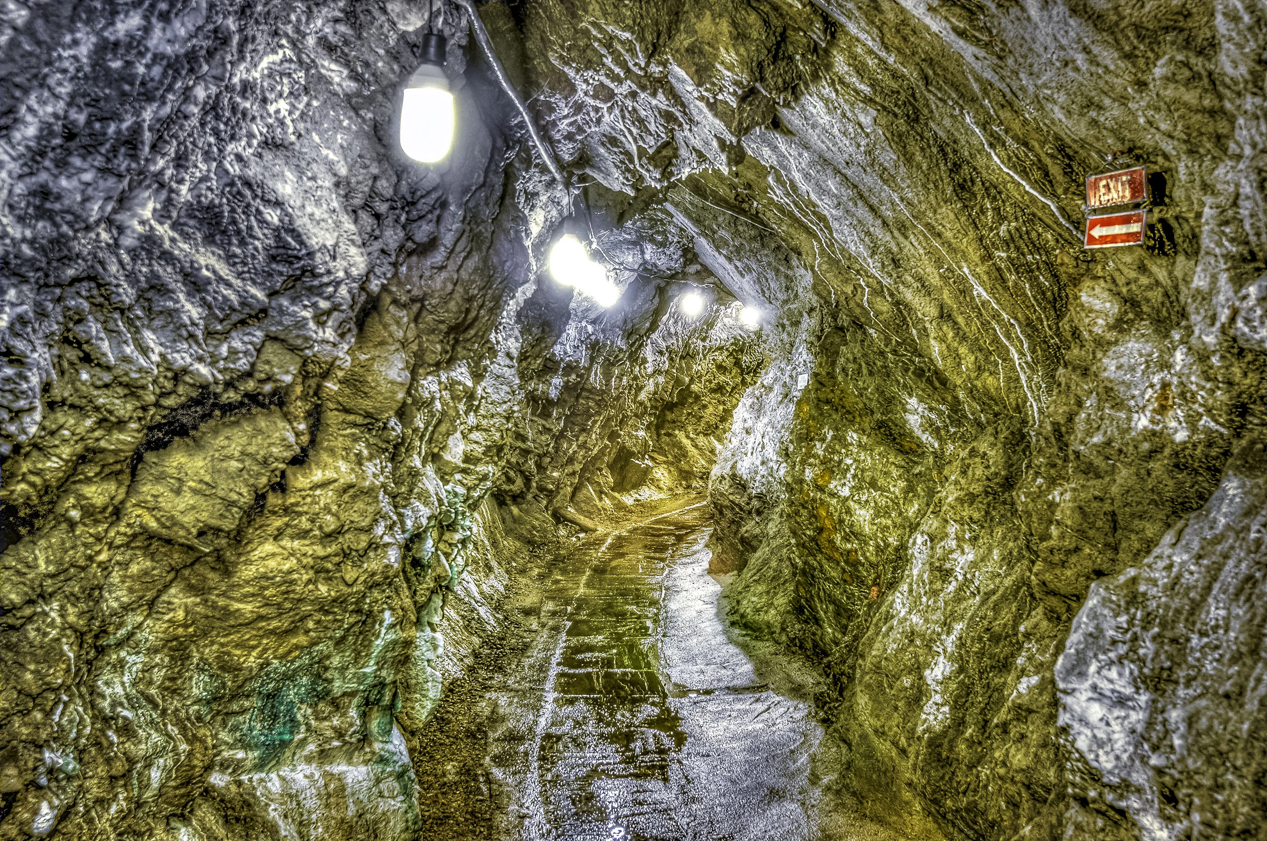 Cave_Underground_Image.jpg