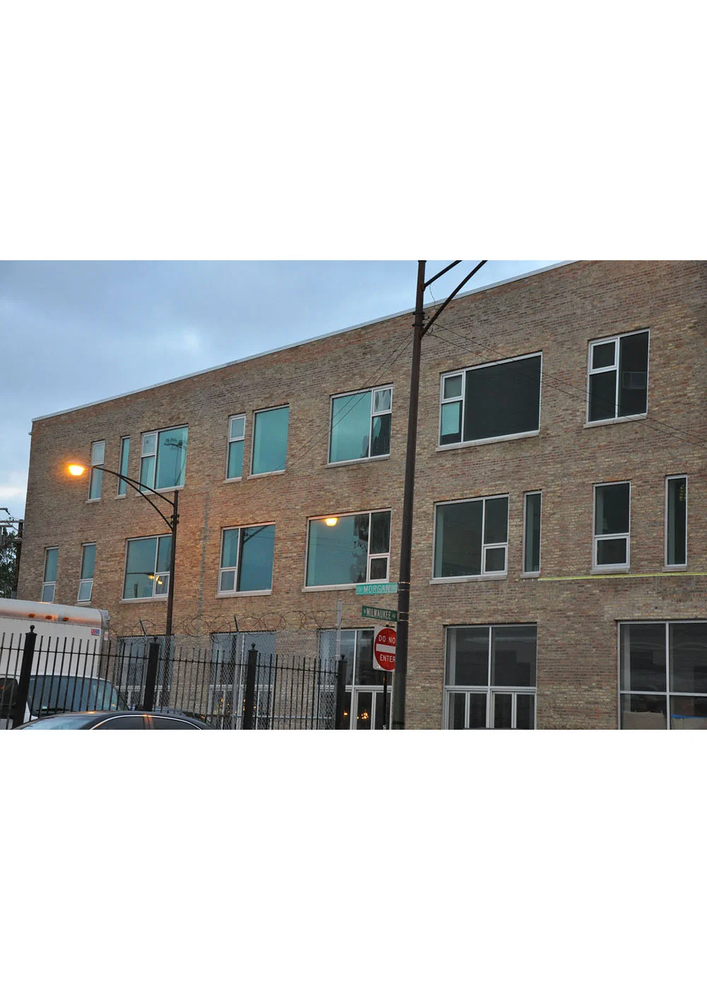 688-700 N. Milwaukee Ave. Chicago, IL