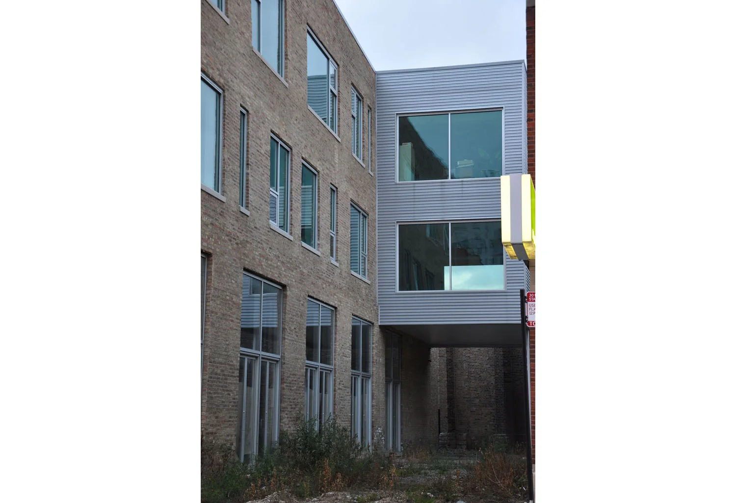 688-700 N. Milwaukee Ave. Chicago, IL
