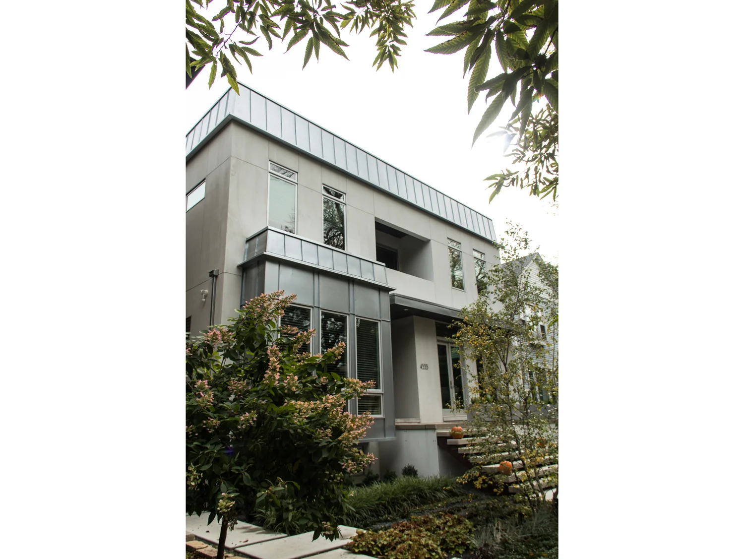 Lincoln Square House, Chicago, IL