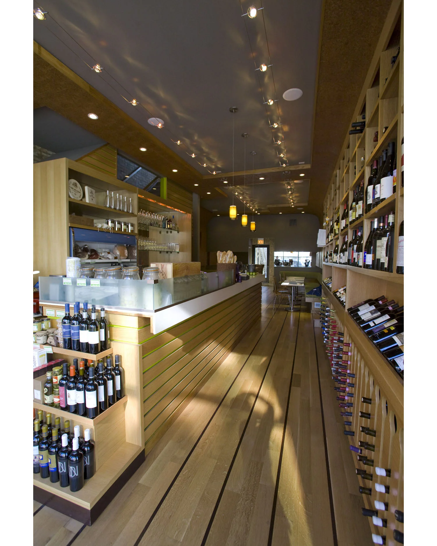 Juicy Wine Bar, Chicago, IL - 694 N Milwaukee Ave., Chicago, IL