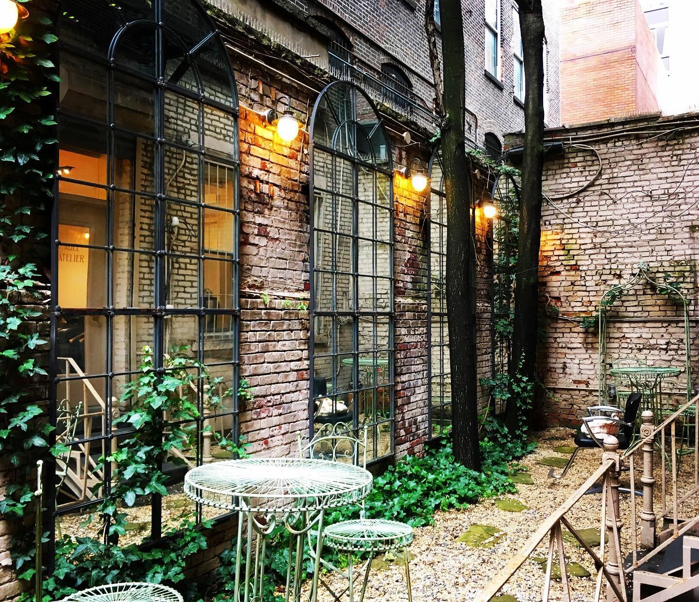 Hot summer day remedy : secret garden. We&rsquo;re so happy to offer this place of serenity for you to enjoy while you&rsquo;re waiting for your color to process or simply to enjoy a moment of stillness.
.
.
.
.
#colornyc #manhattansalon #ues #midtow