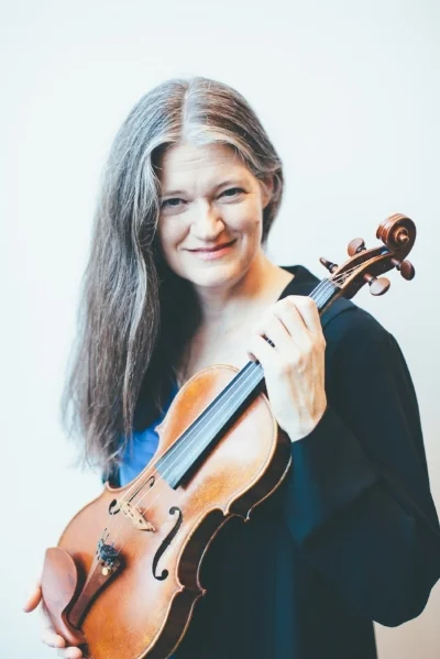 Violinist and Artistic Director Anna Presler Photo: Vivian Sachs