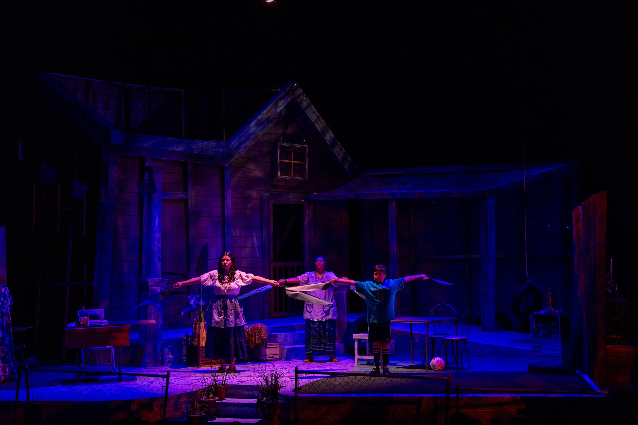 Mojada - A Medea in LA_20241117_XZ001.jpg