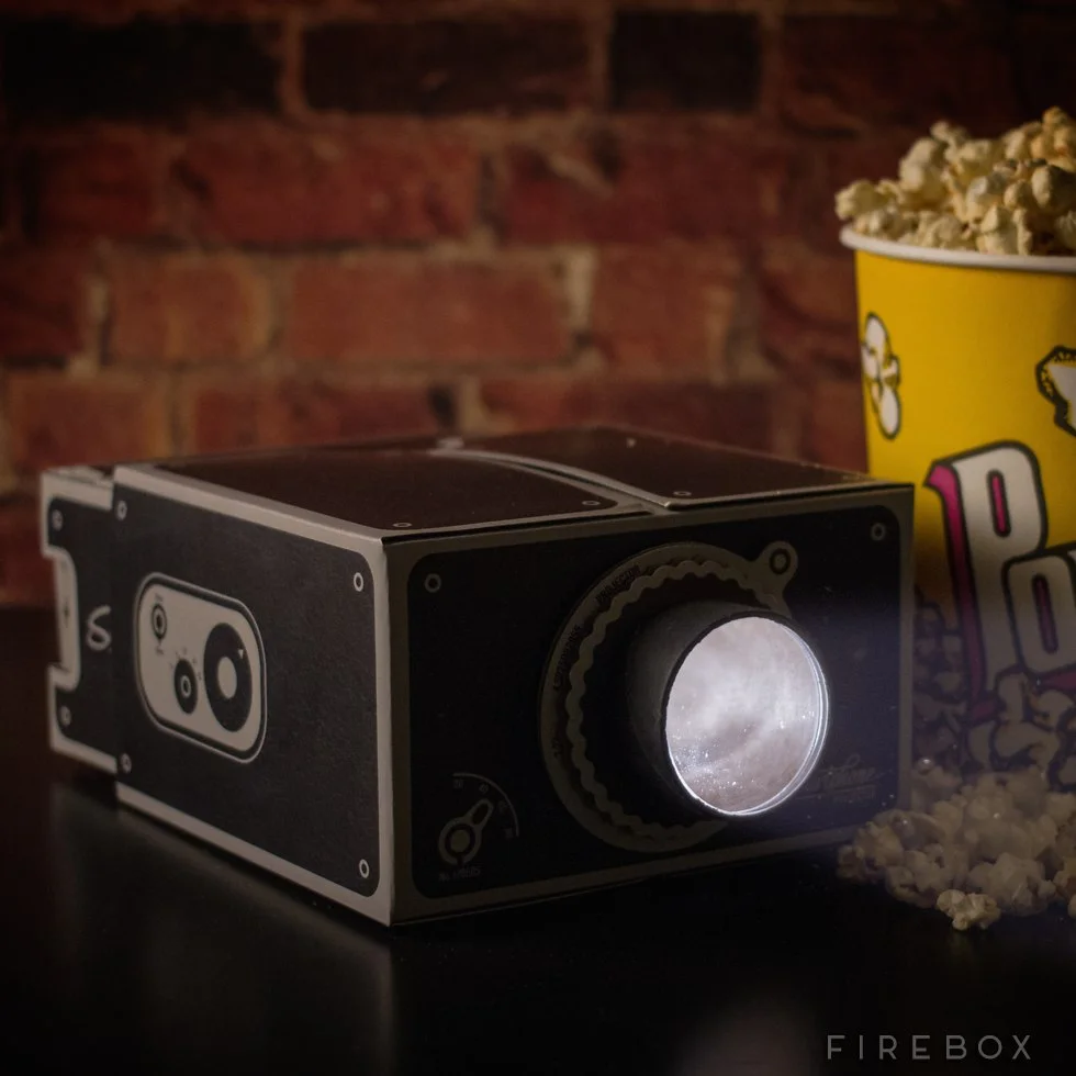 Smart Phone Cardboard Projector