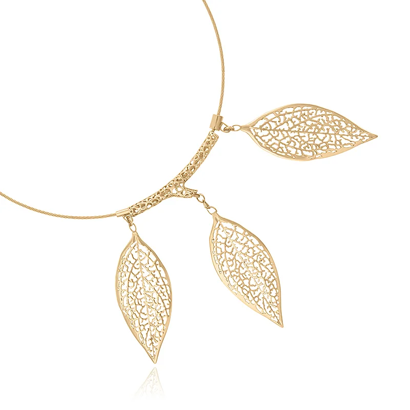 Three Leaves Necklace