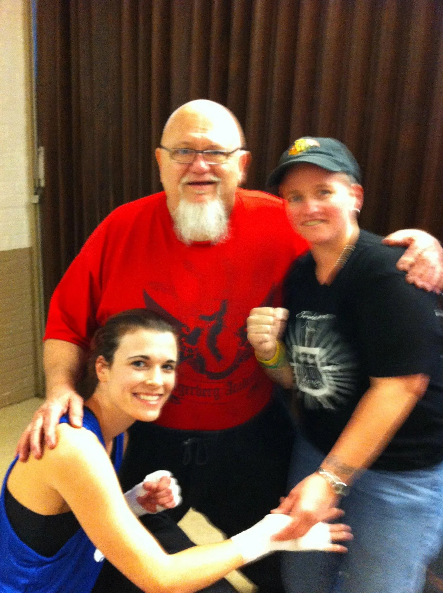 boxing golden gloves.jpg