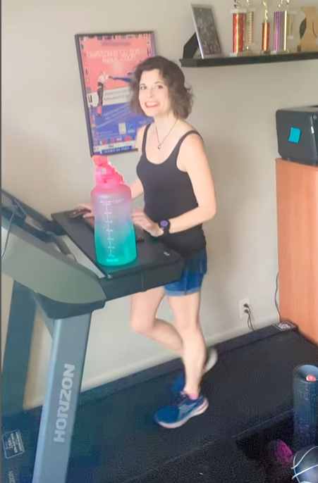 Seven things to know about working on a treadmill desk.