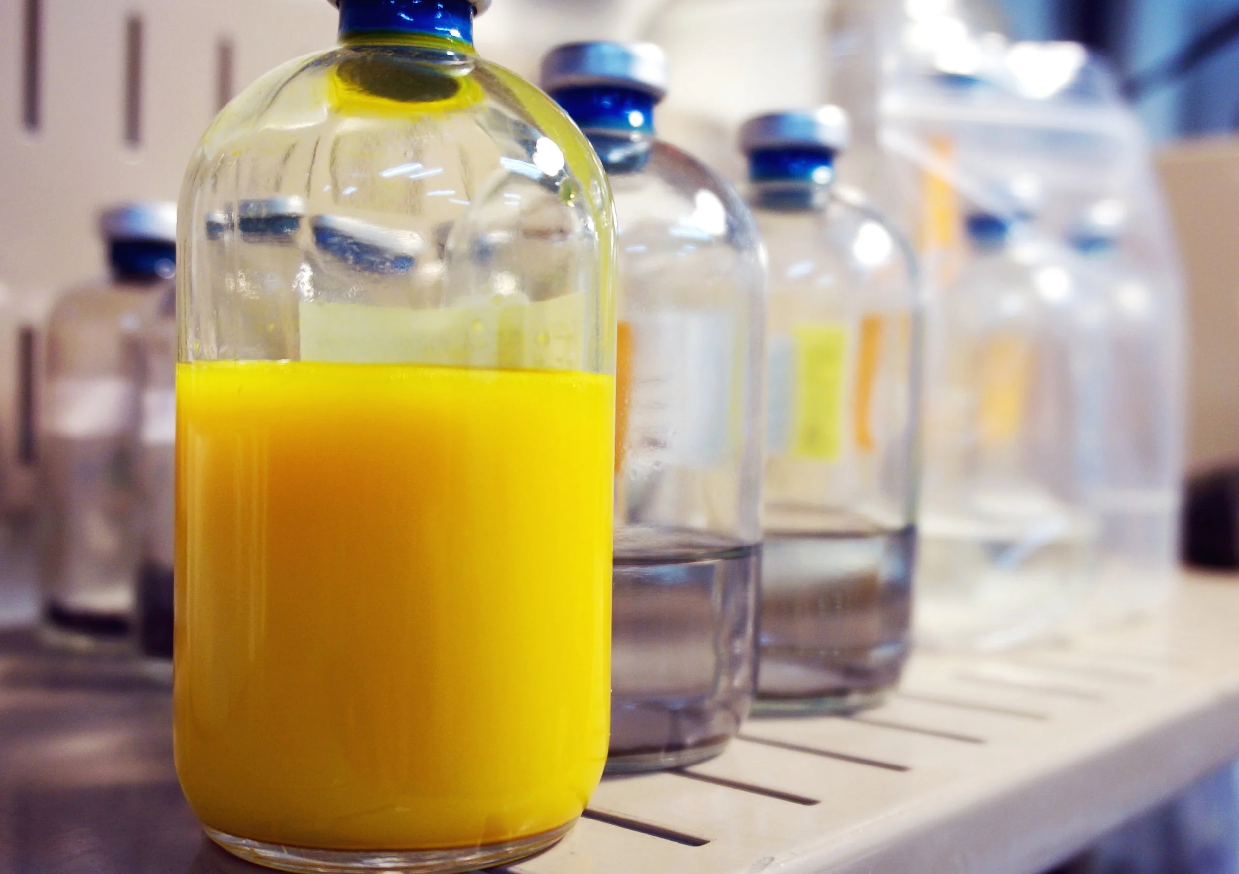 Nanoparticles lightened contrast.JPG