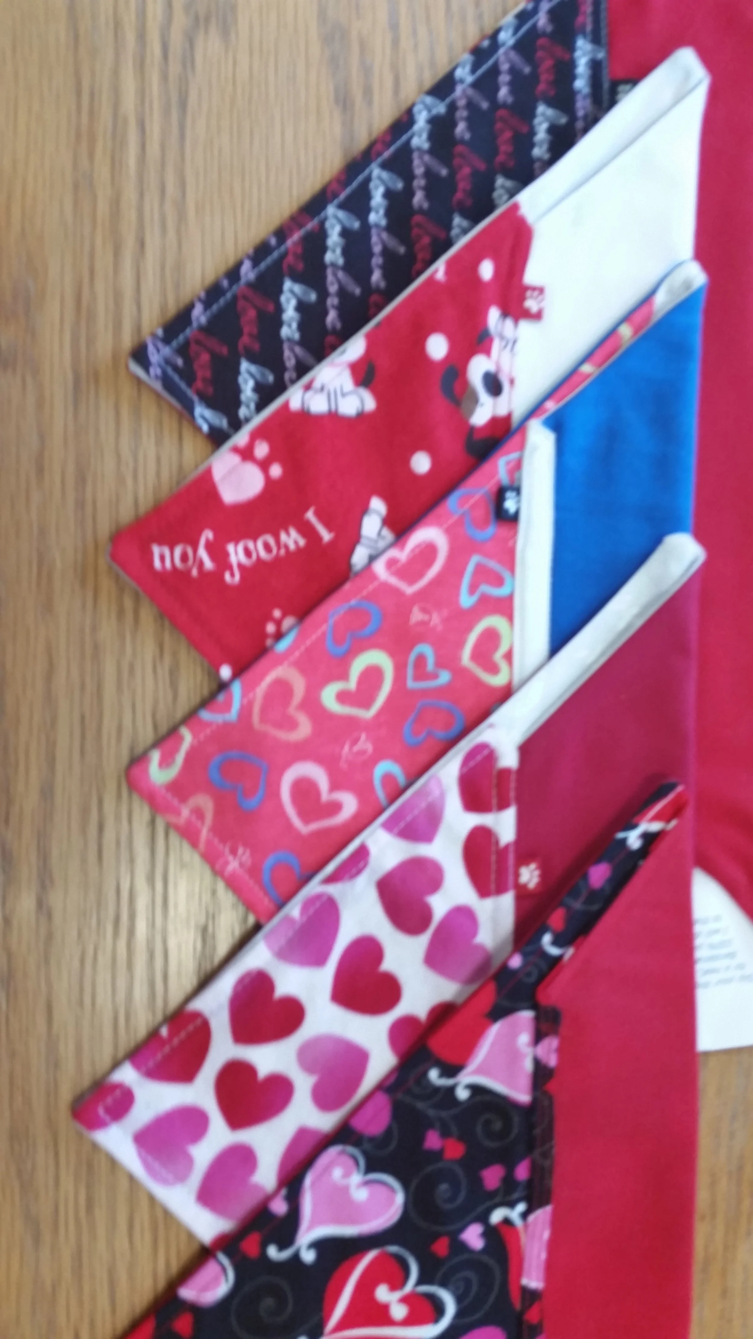 Vdayscarves2017.jpg