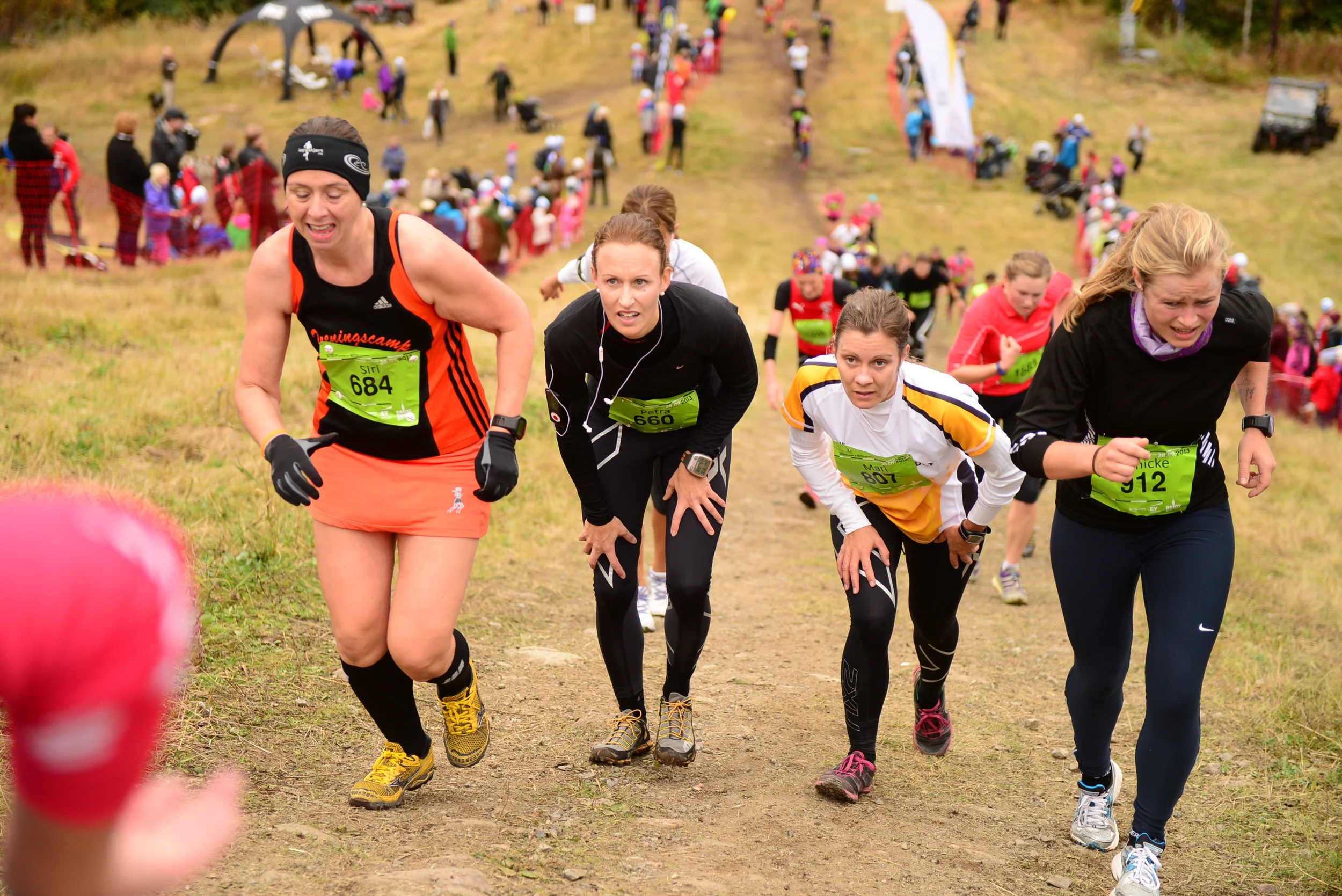 Foto: Oslos Bratteste / SportPicture. Snart mål - jeg er hun som løper hele den siste drittbakken. Jeg bare nevner det.
