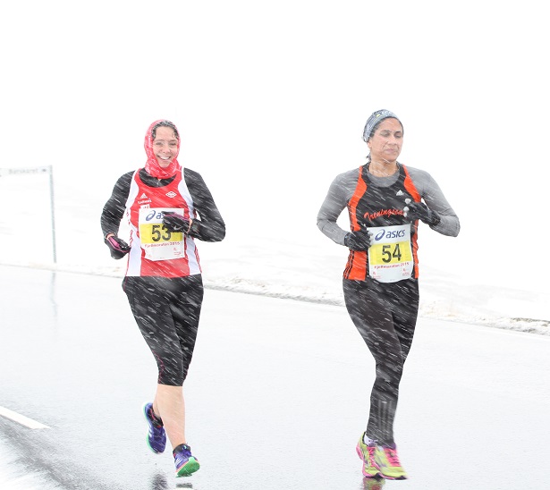 Meg og Lise ved ca 7-8 km. Foto Kondis.no, anita øy