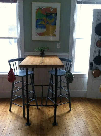 kitchen island.jpg