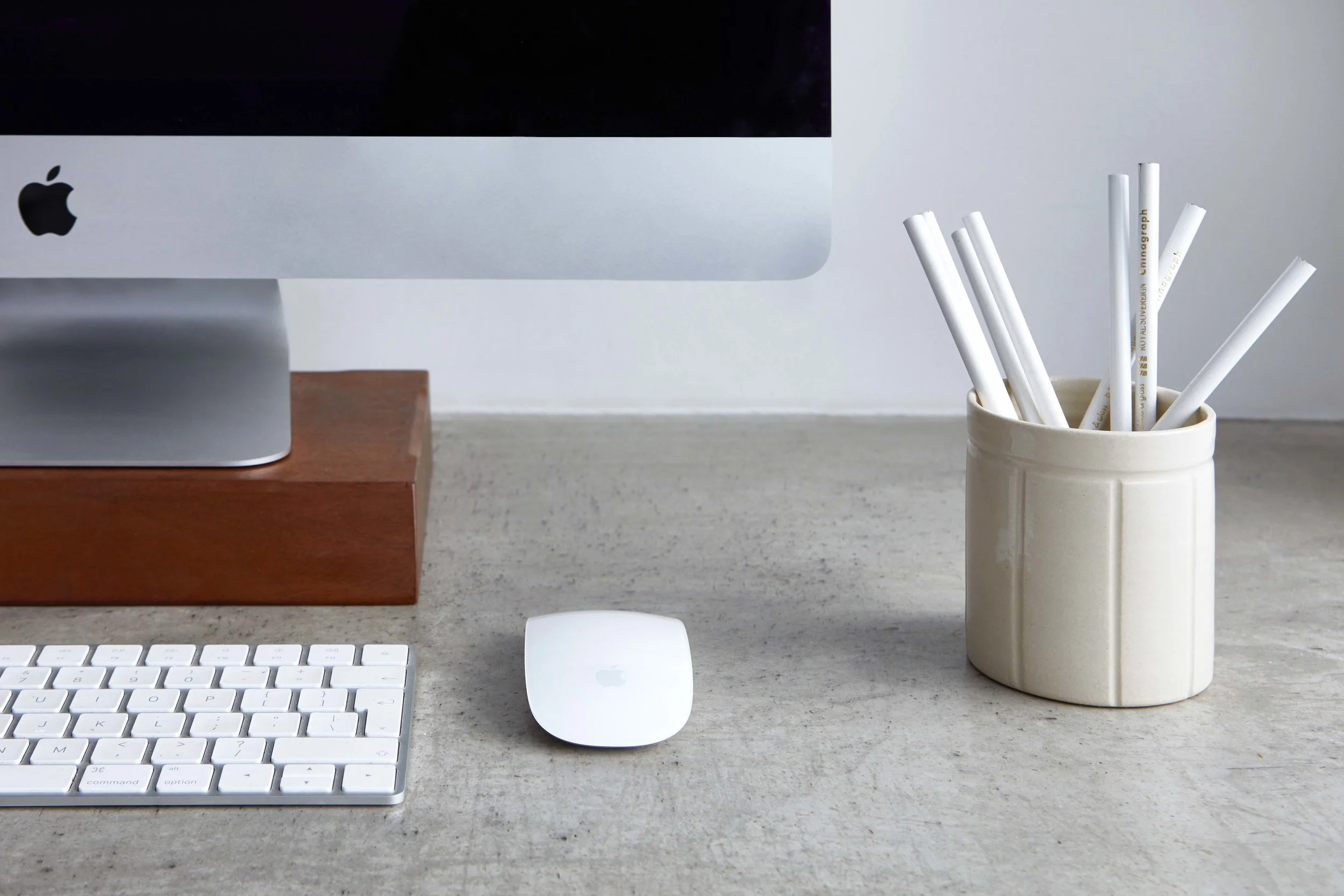 Ceramic pen pot for office desk
