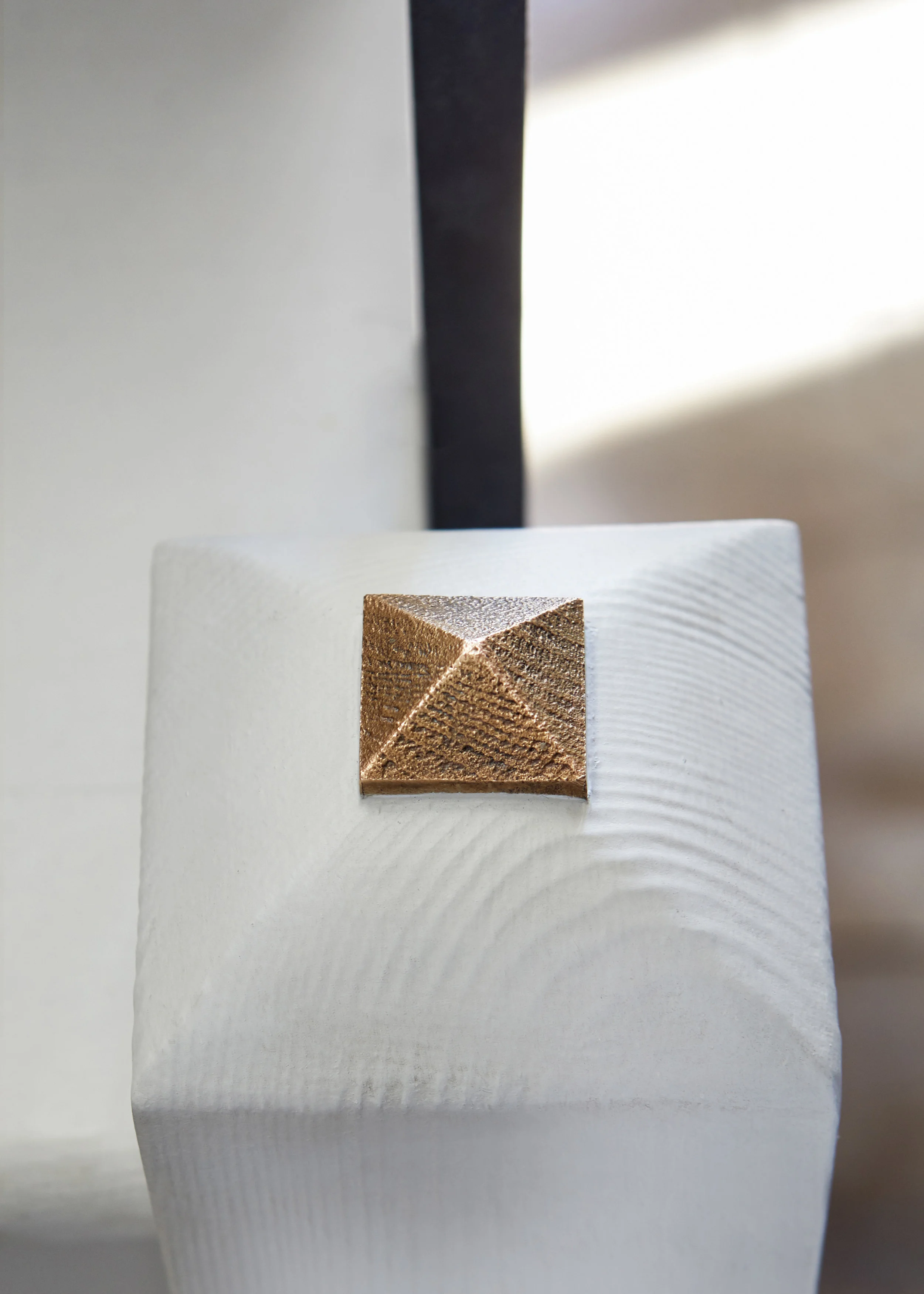Cast bronze decorative stud