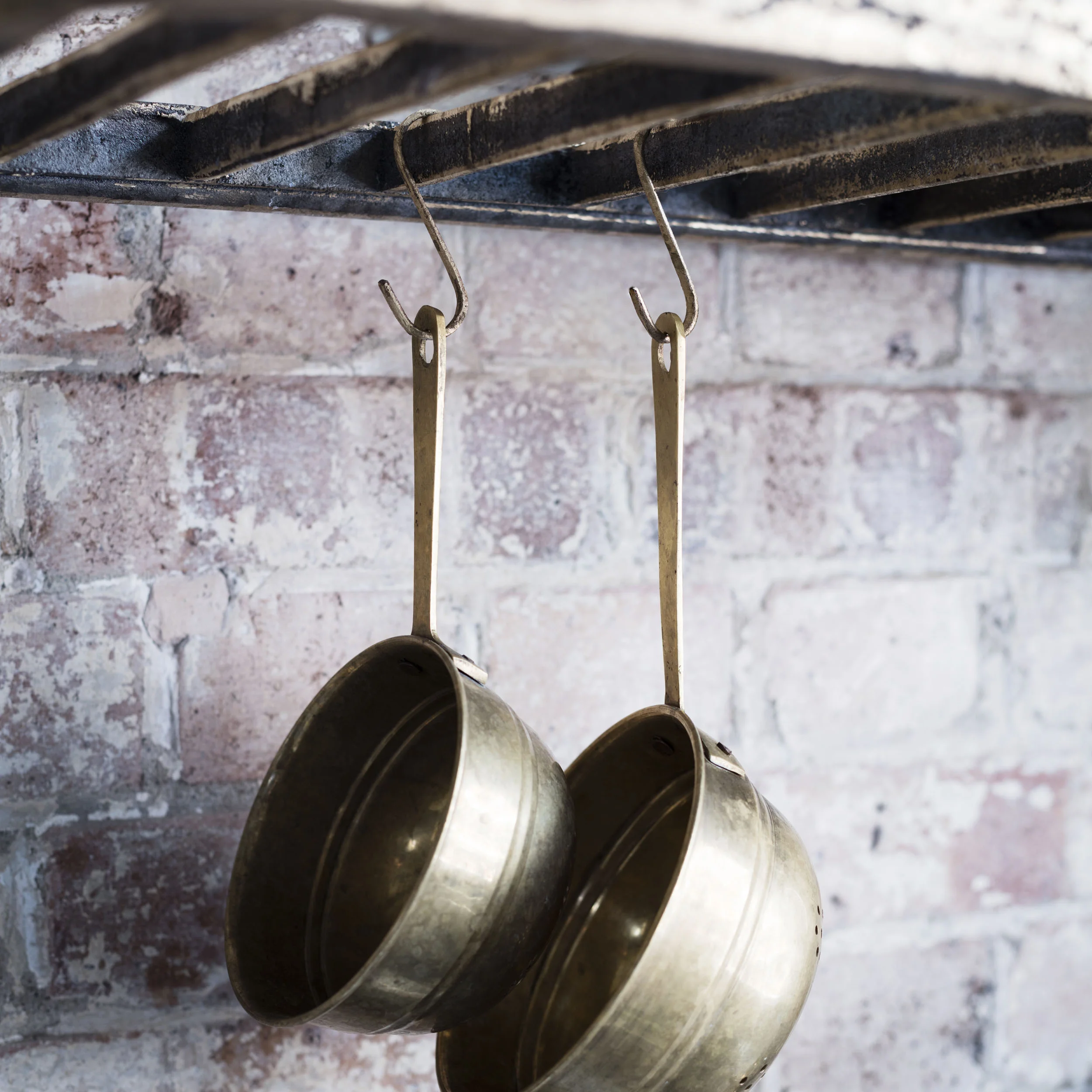 cast bronze draining rack s hooks
